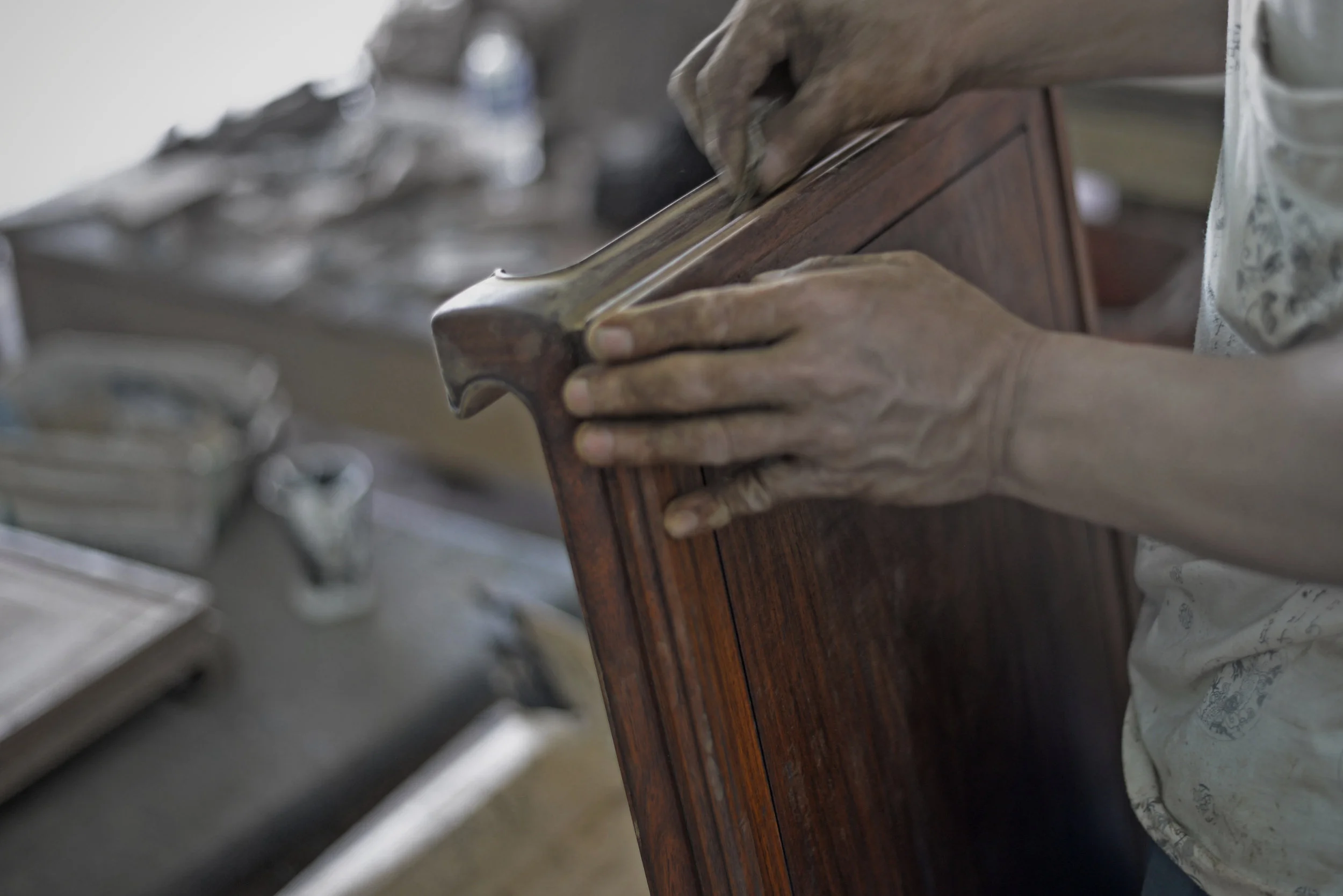 ....bespoke furniture : artisan crafting photo..特别定制家具 : 公丈制作照片....