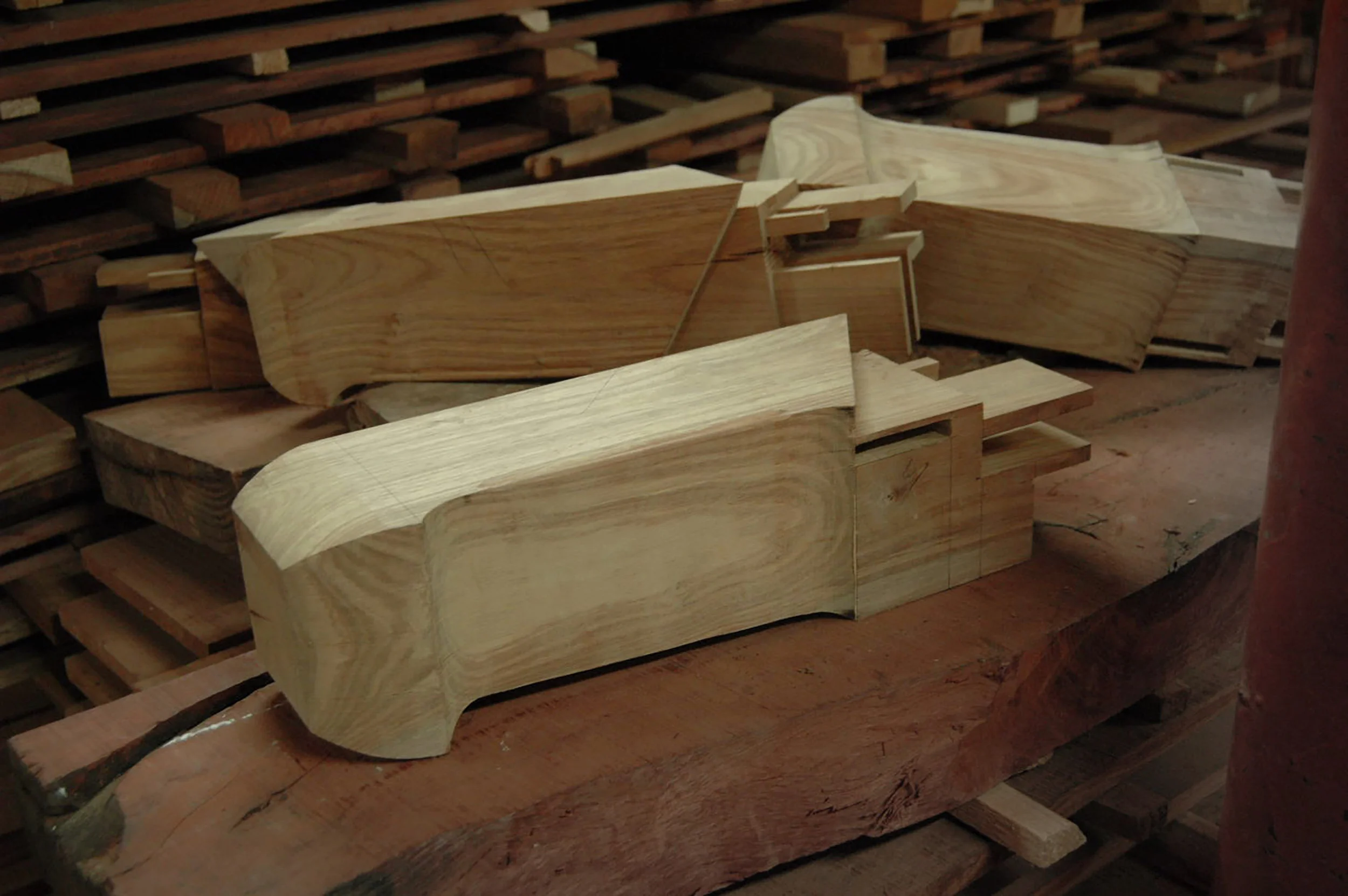 ....bespoke furniture : artisan crafting photos..特别定制家具 : 公丈制作照片....