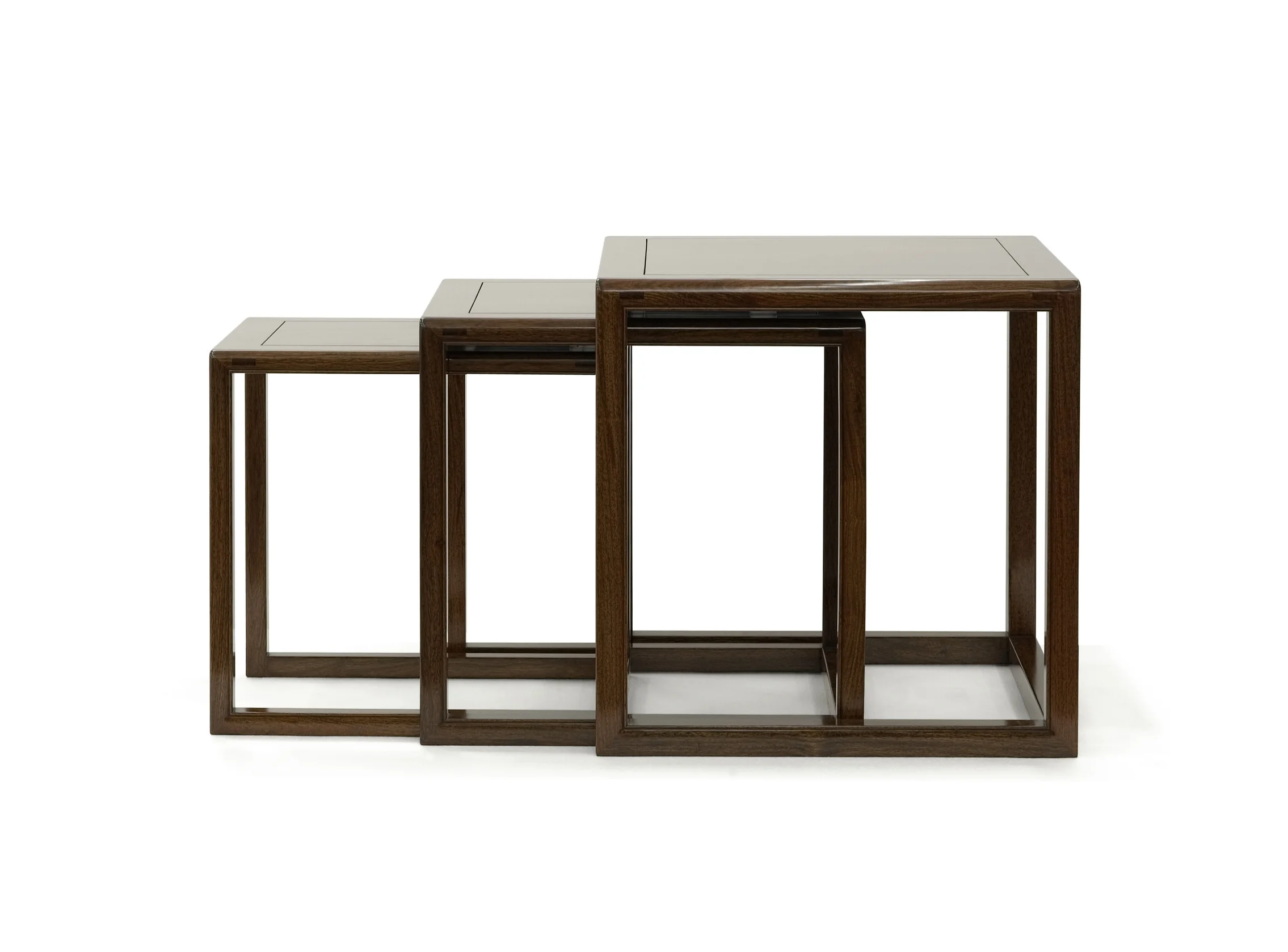 ....Bespoke Ming Style Chinese furniture : Nested Tables..特别定制明式中式家具: 层叠台....