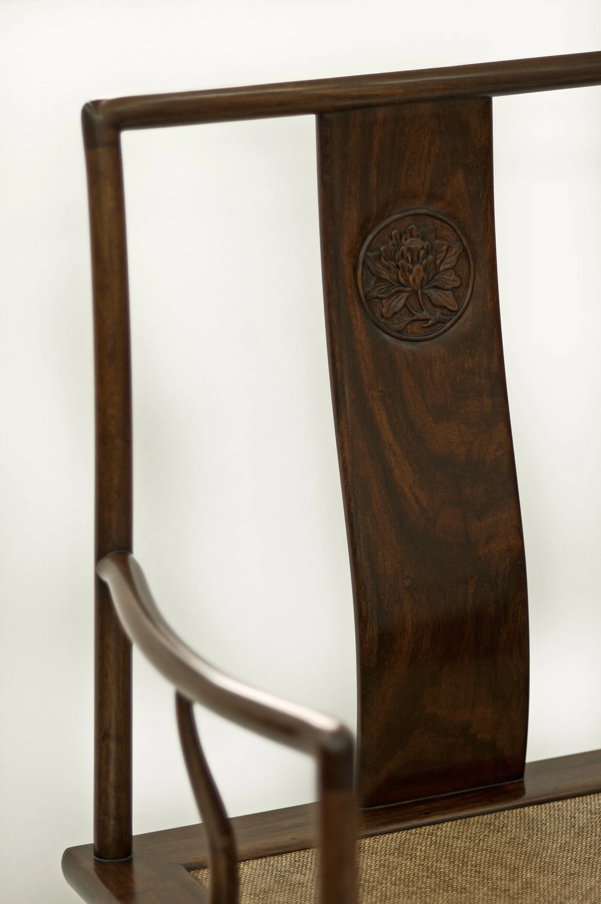 ....Ming Style Chinese furniture : Armchair..明式中式家具: 扶手椅....