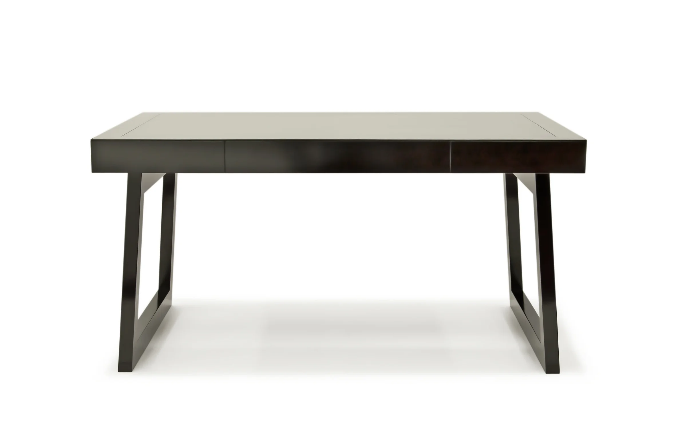 ....Bespoke Modern furniture : Desk..特别定制现代家具: 写字台....