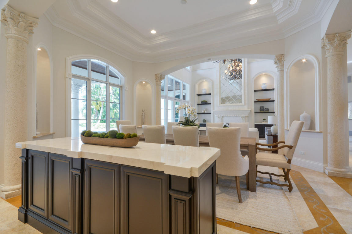 kitchen island with dining room.jpg