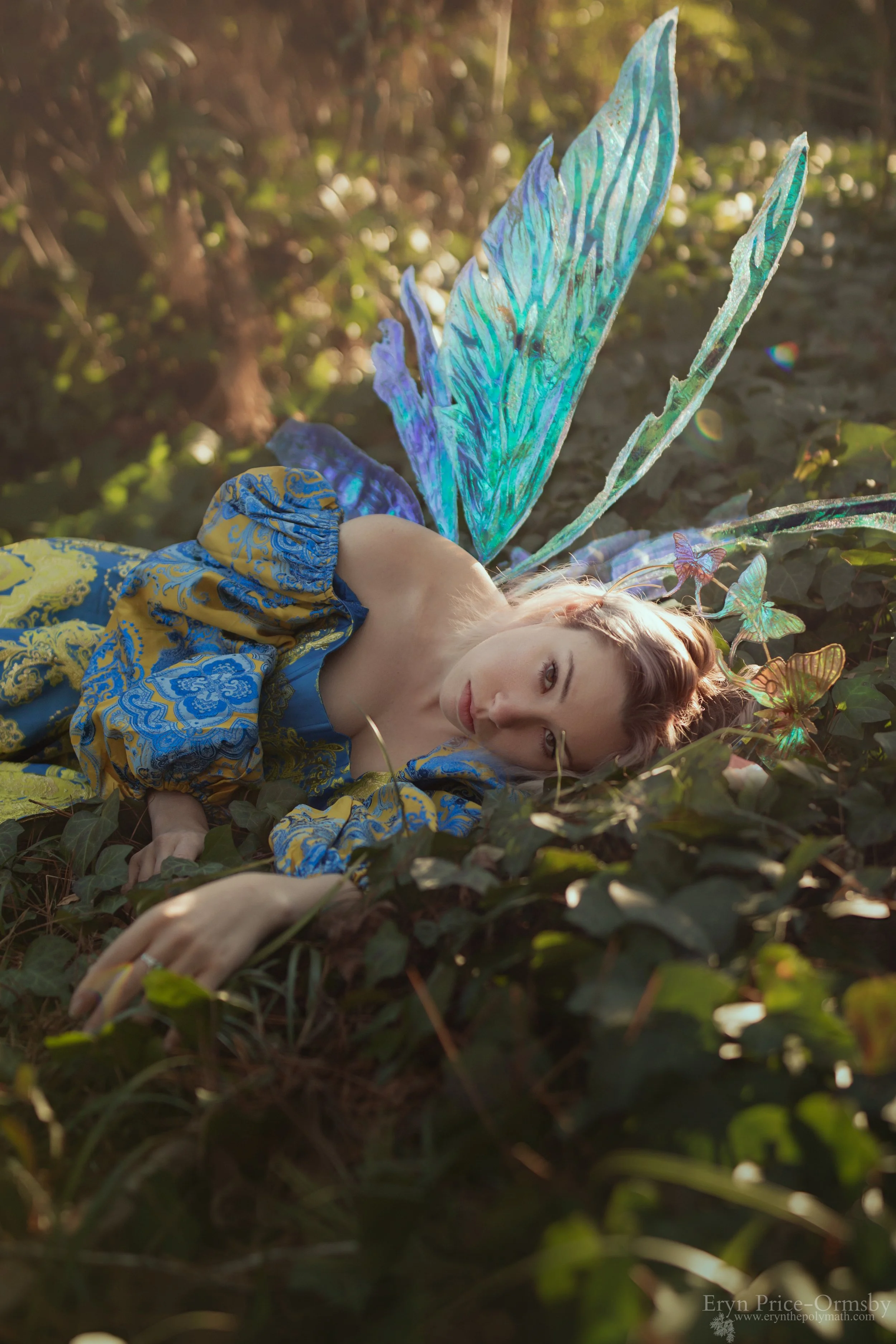 Lapin Studios in Deluxe Wild Wings + Luna Crown