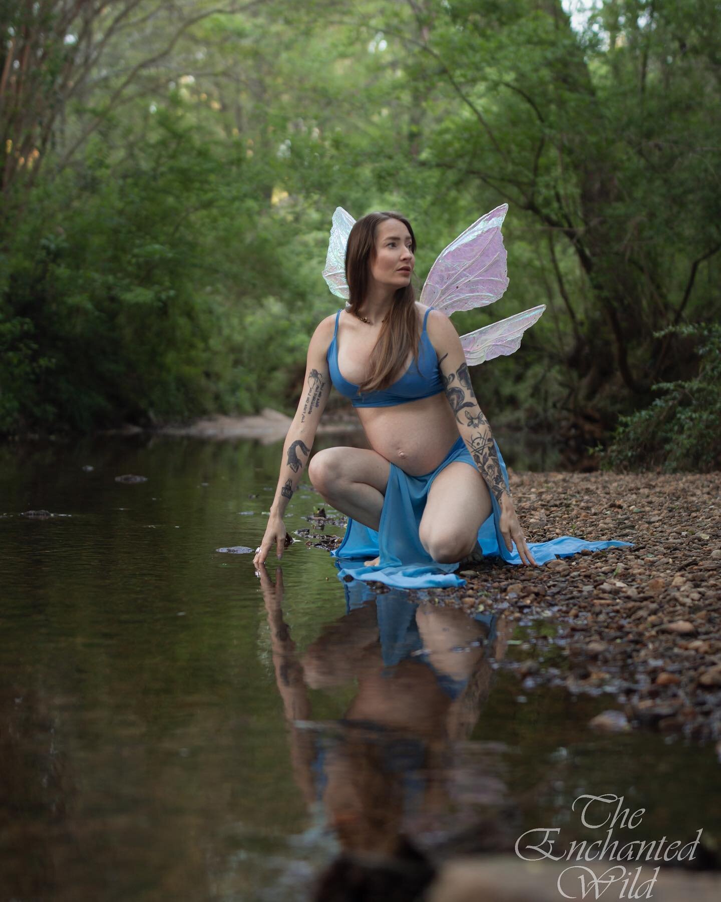 I love this faerie momma and I am so excited to meet the magical little one! Loved this day giggling together in nature and making magic. 
Was great to finally shoot these custom wings I made for her years ago in my old style, will probably never mak
