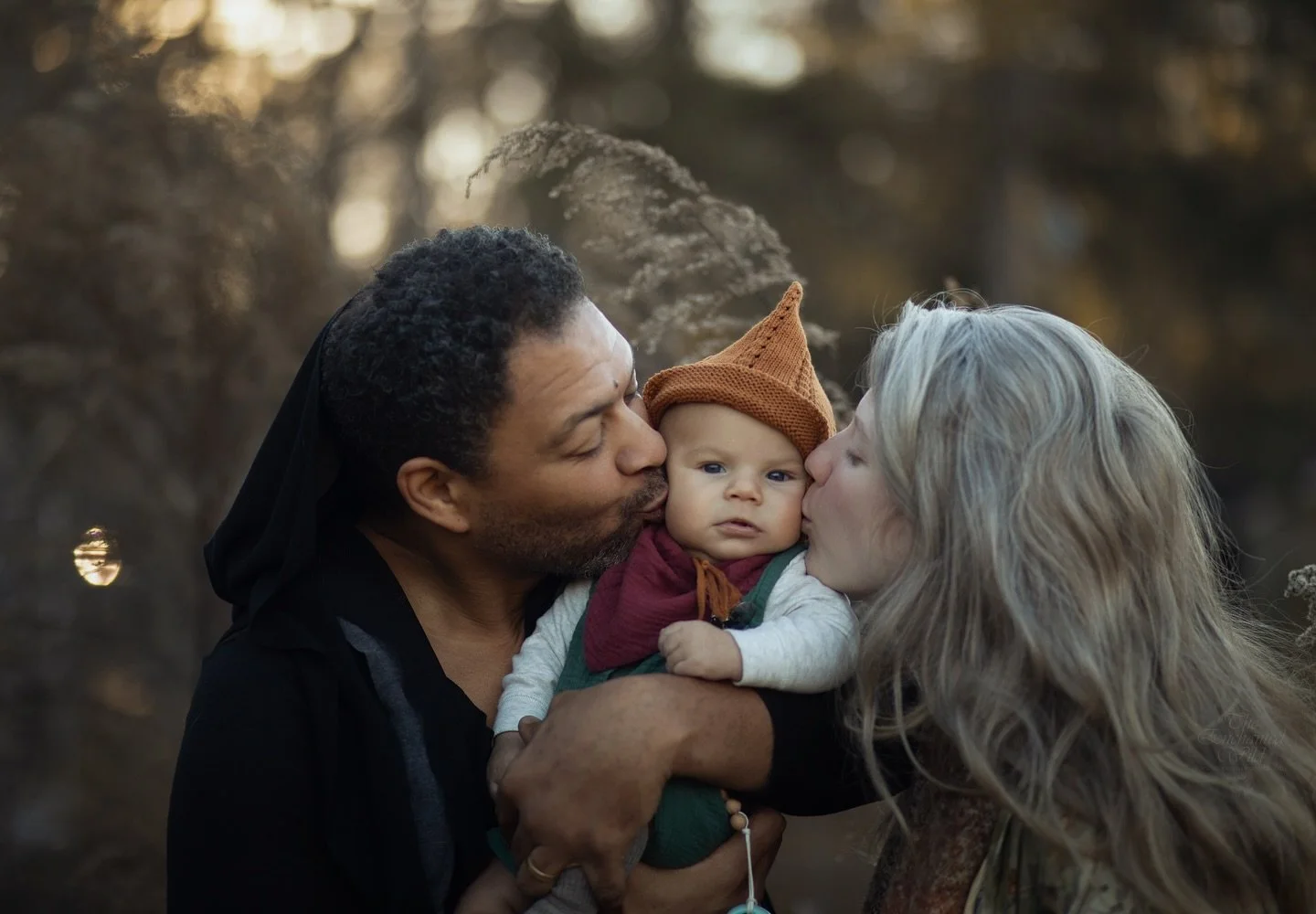 After multiple maternity photoshoots celebrating @charliewattsstudio steps into motherhood we finally got to capture her sweet lil baby with his loving parents. What an honour to document this journey and these magical memories. 

Bonus he was the pe