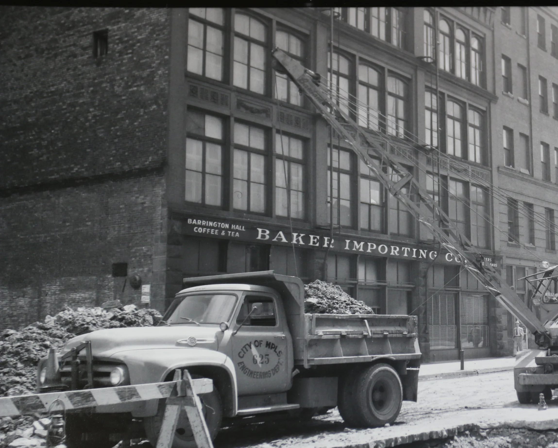 SmythBaker Importing 1956 building detail 2.jpg