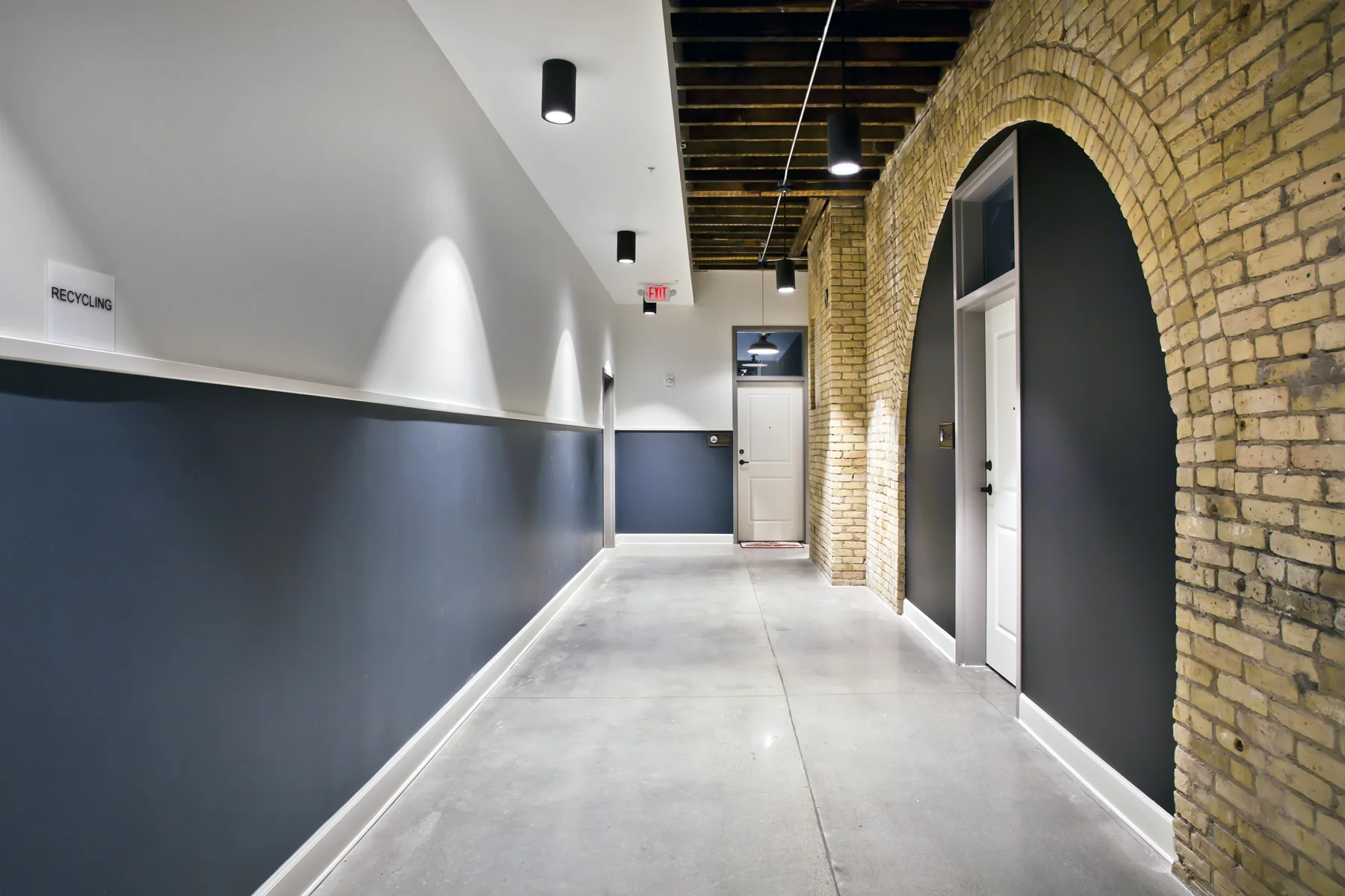 Smyth Lofts 25c arch.jpg