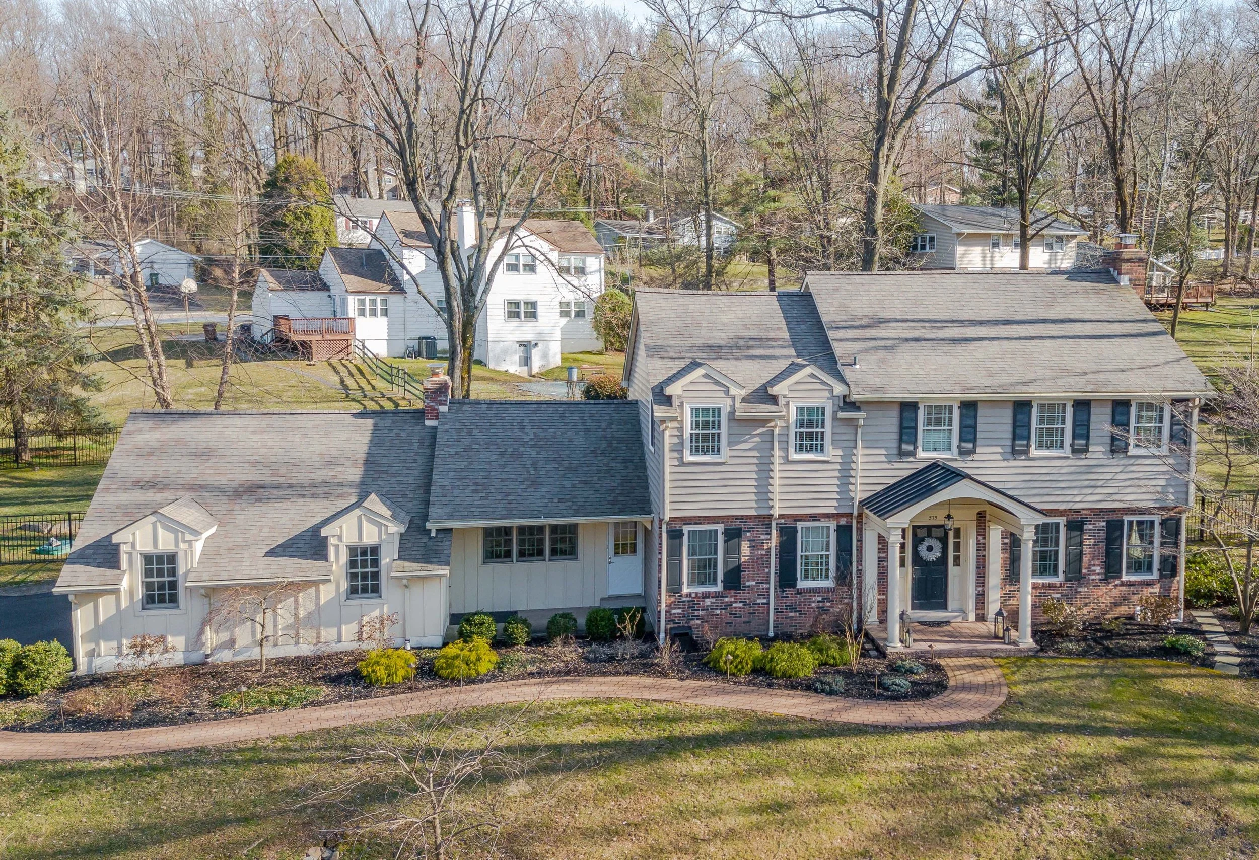 575 Applewood Dr Fort-print-040-43-Applewood42-4200x2359-300dpi.jpg