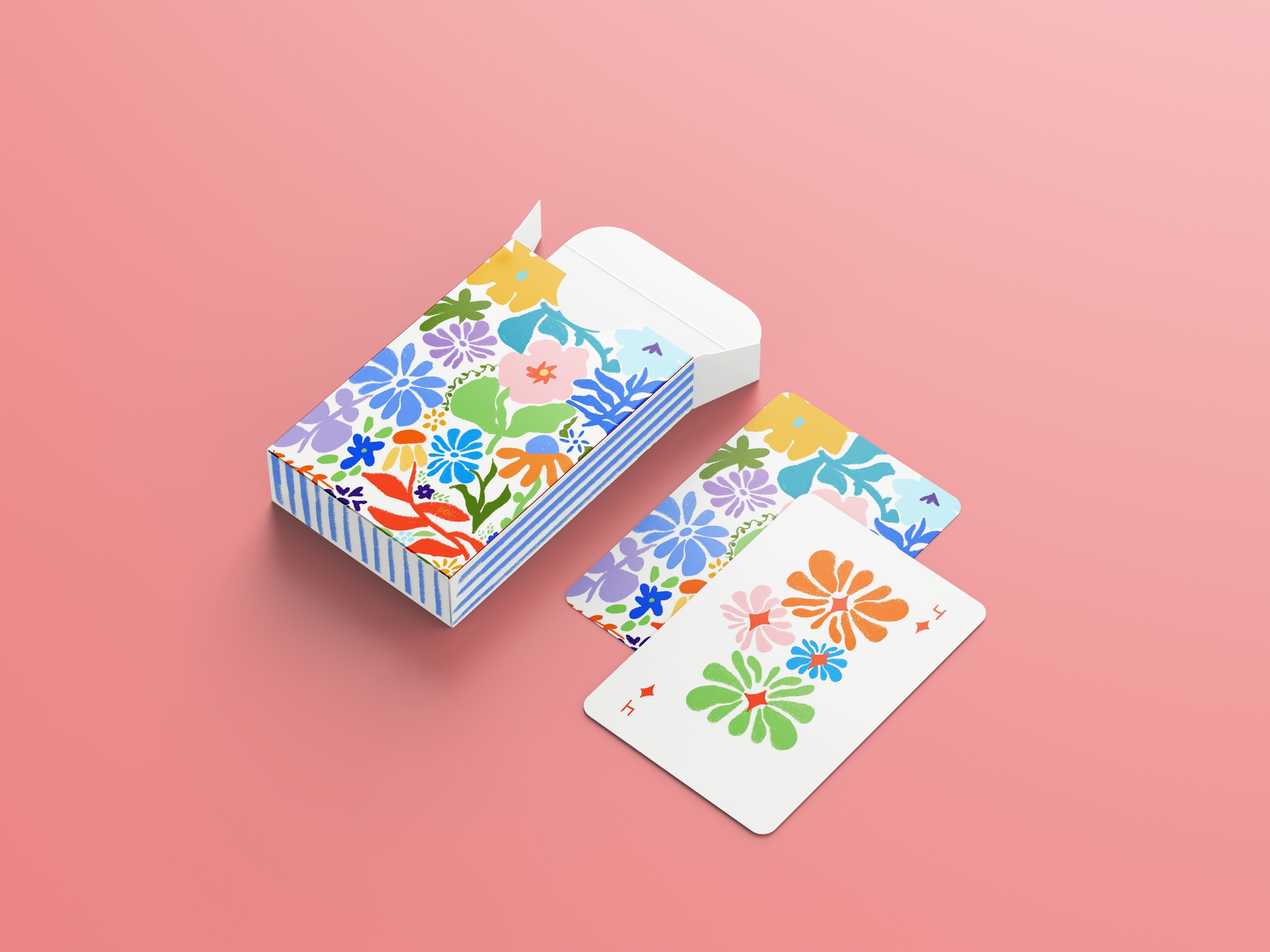 Free_Playing_Cards_Mockup_2.png