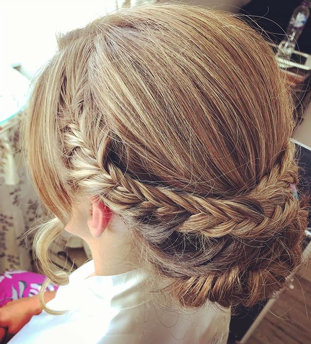 Home Emma Scott Wedding Hair Home Emma Scott Wedding Hair