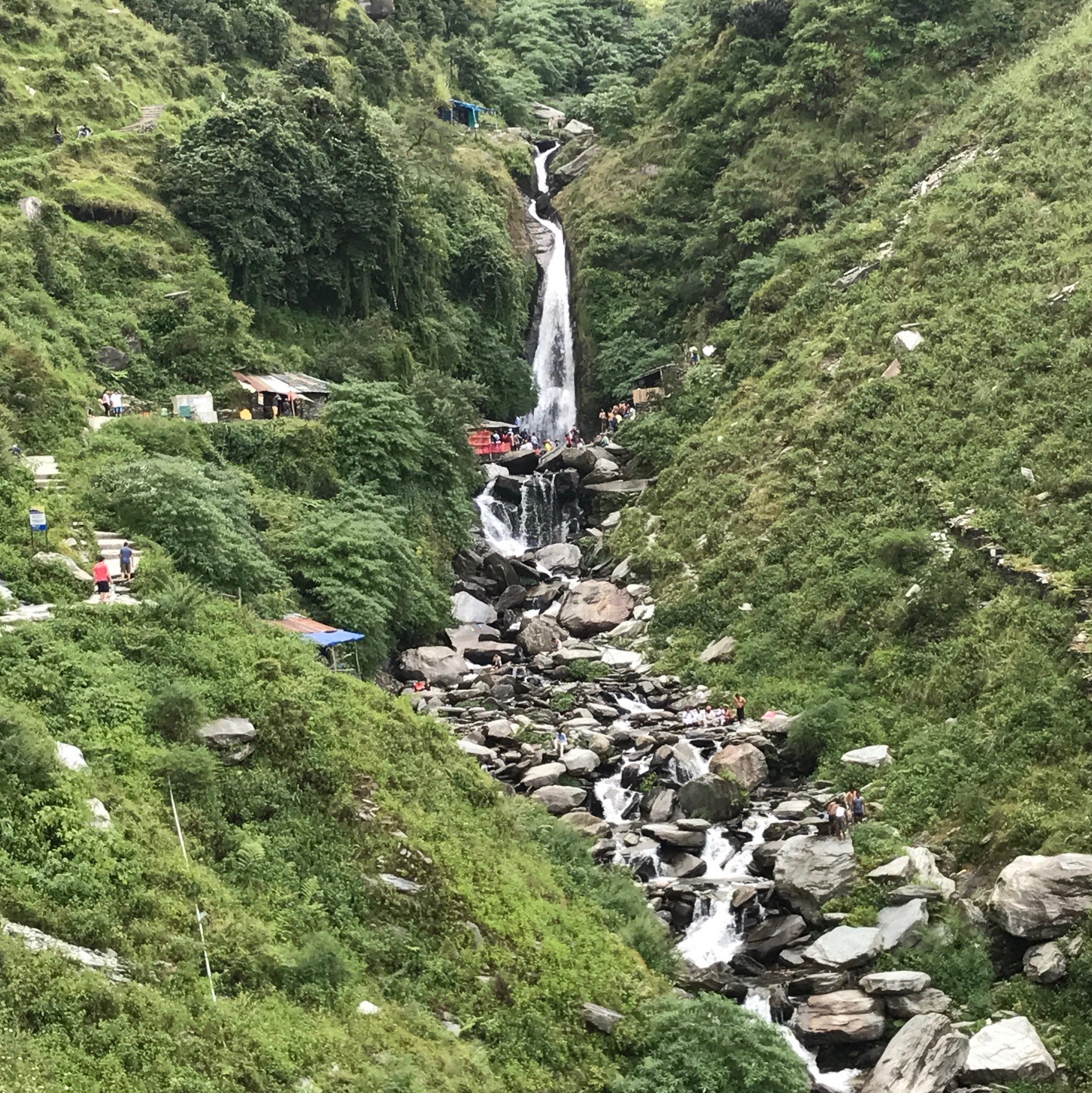 Bhagsu Waterfall.jpg