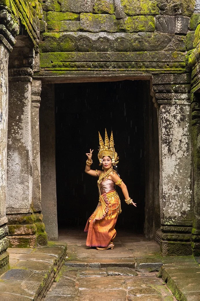 apsara ta prohm crop.jpg