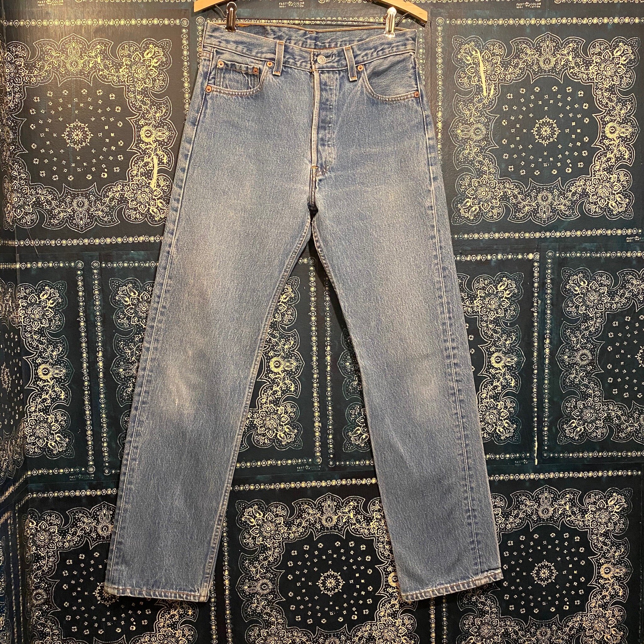 distressed denim butler Clothing Unisex Kids Clothing Jeans 90s vintage Levis 501-31 x 29 