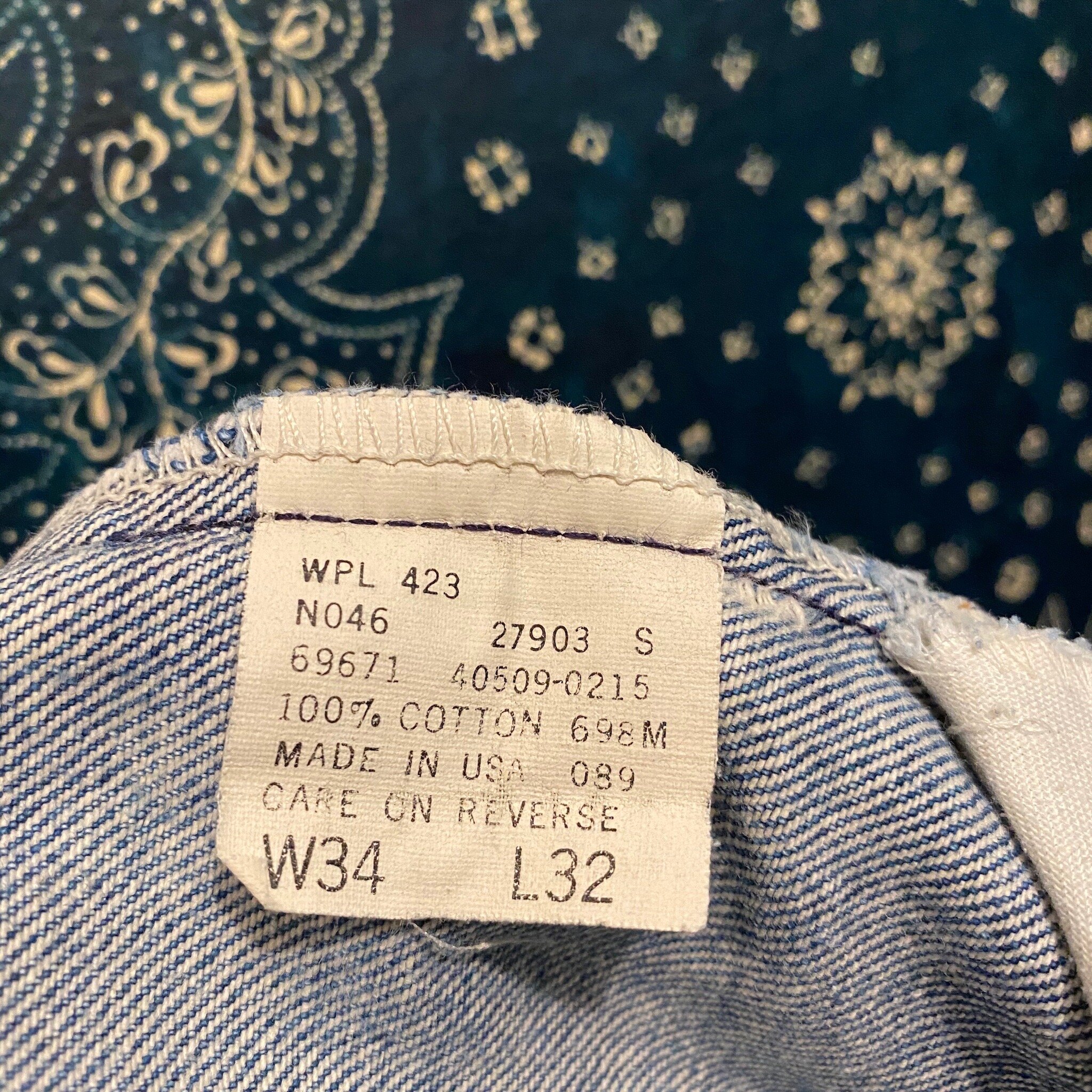 Vintage Levi's 505 // size 33 — Mello and Sons