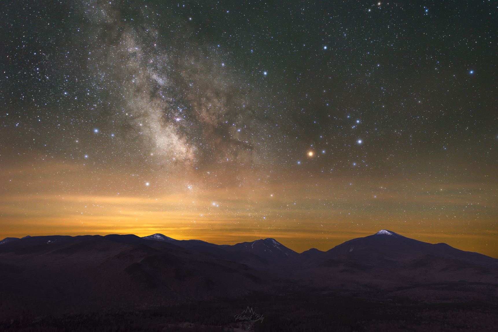 Van Ho Milky Way Facebook.png