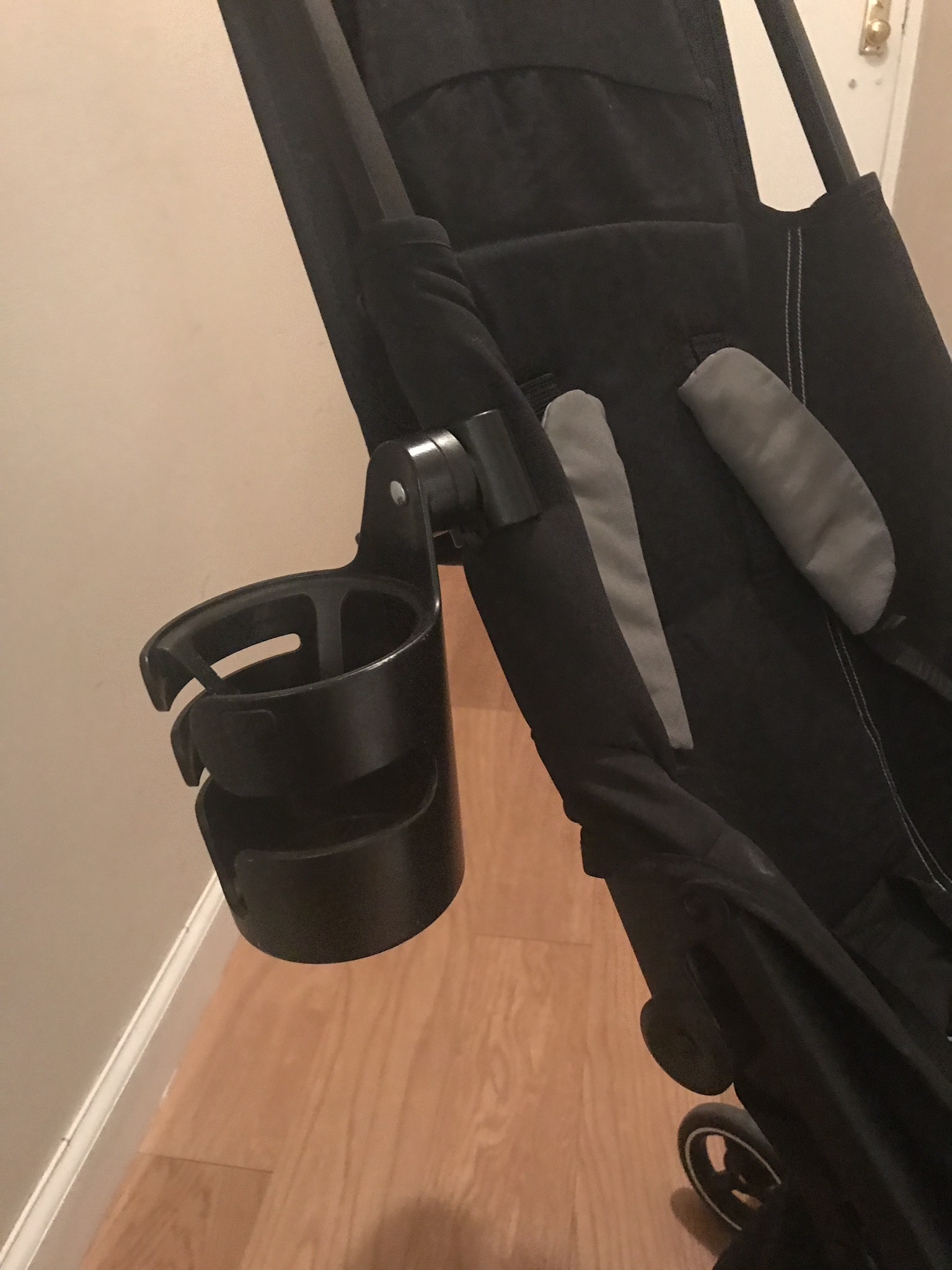 gb pockit stroller cup holder