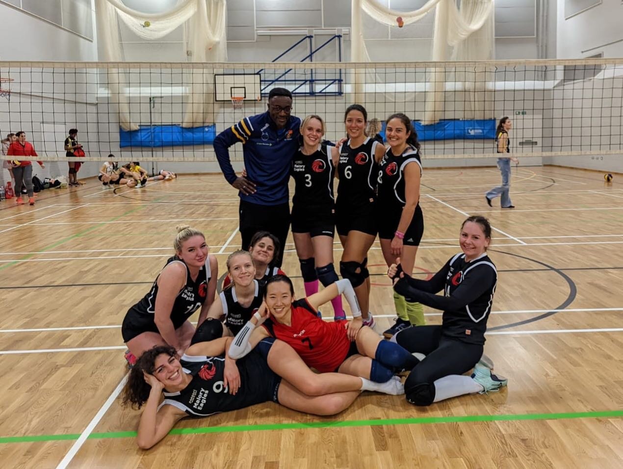 They did it again 🦅 

Our London League Division 1B team, Malory Red Eagles proved their hard work and team work at away tonight and won against @onyxvolleyball with full sets 2-3 🦅 

Keep flying high Eagles!

#LondonVolleyball #MaloryEagles #Malor