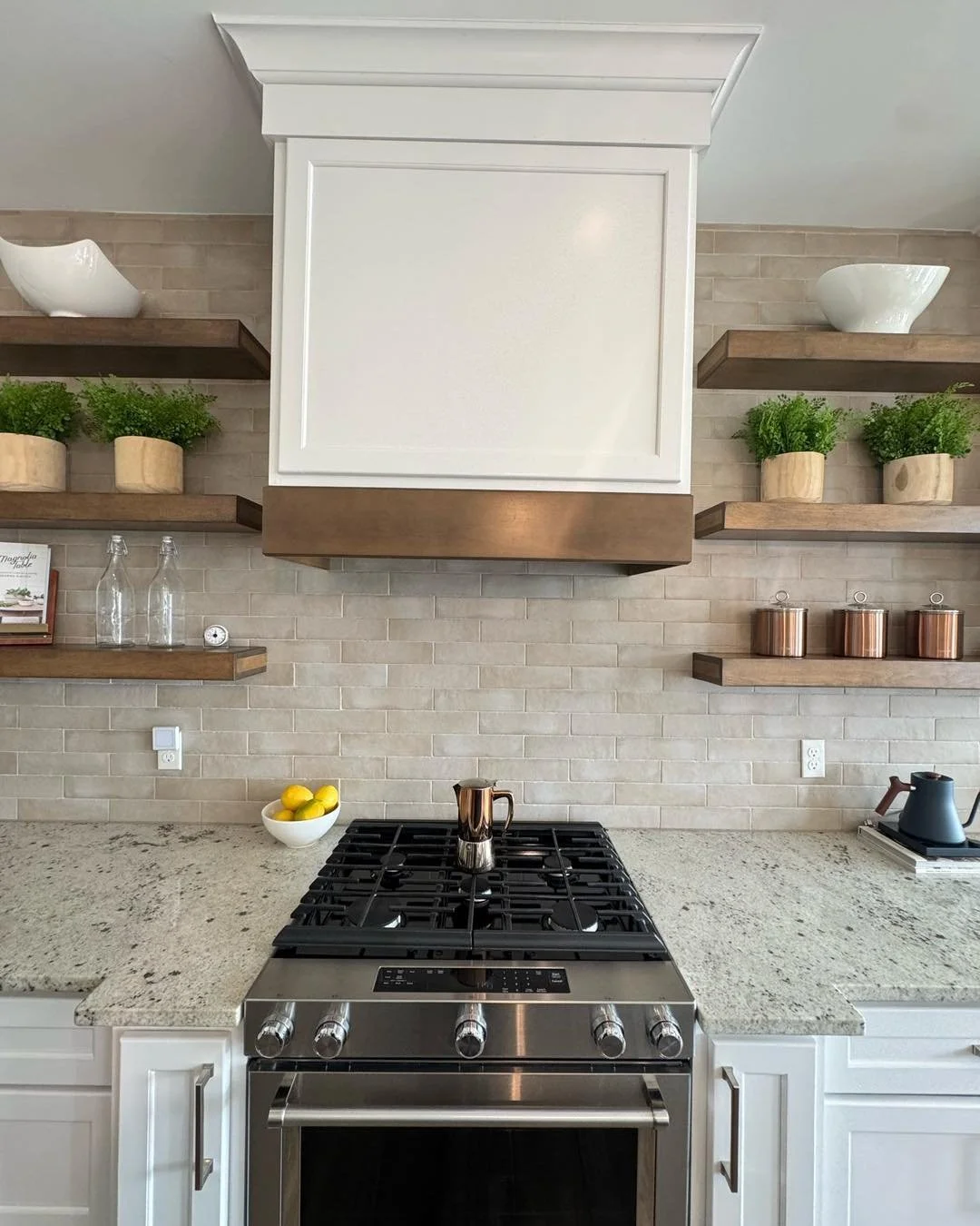 One of our favorite parts of the day is catching those in-between moments ✨

A lot of those moments start after a deep clean &mdash; when we&rsquo;ve had the opportunity to work through the details and create a strong foundation for ongoing maintenan