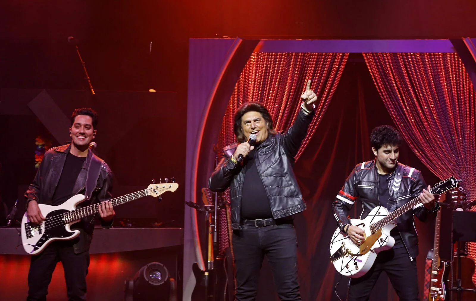 The Bronx Wanderers celebrate grand opening of new show at Westgate Las Vegas