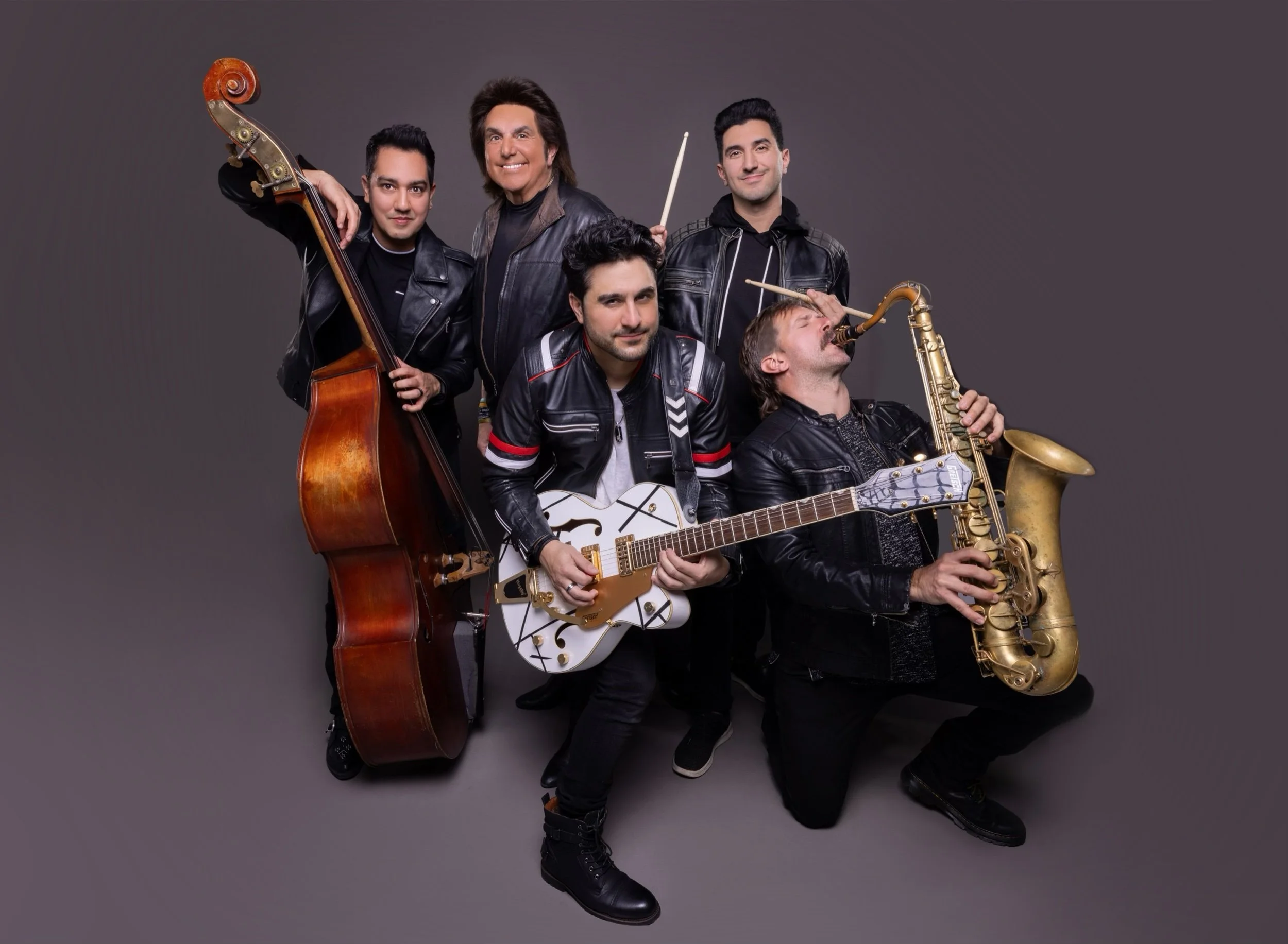 BW 8152 VINS PICK DAD FIX FINAL copy.jpeg