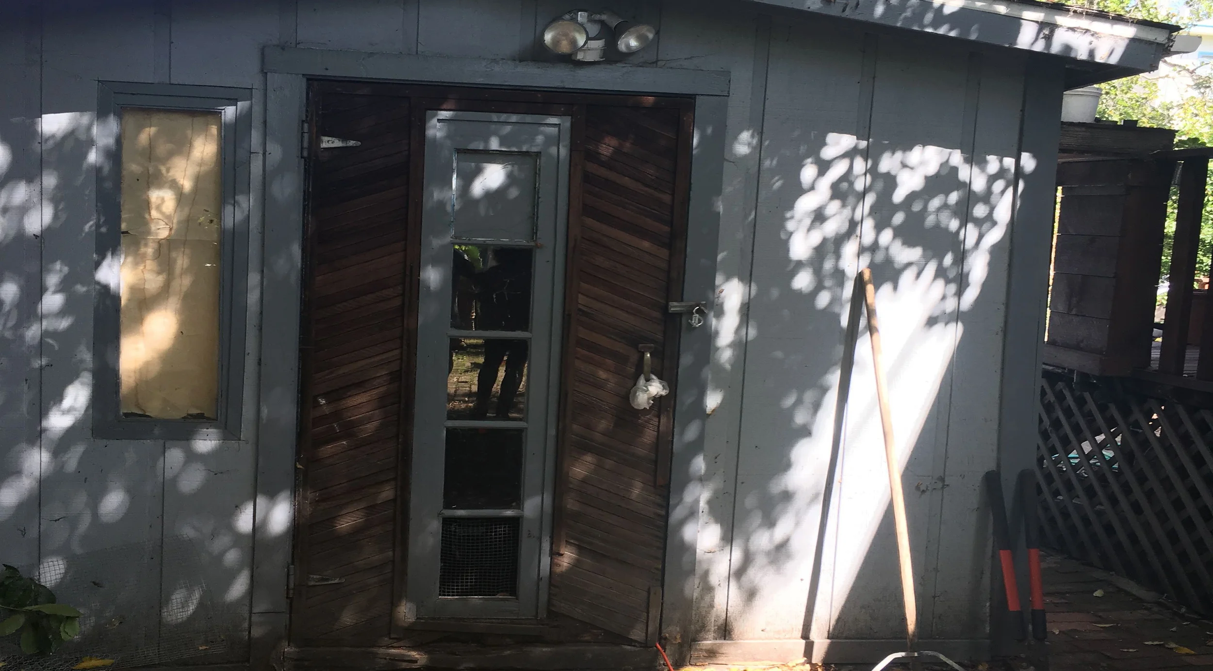 garage.jpg