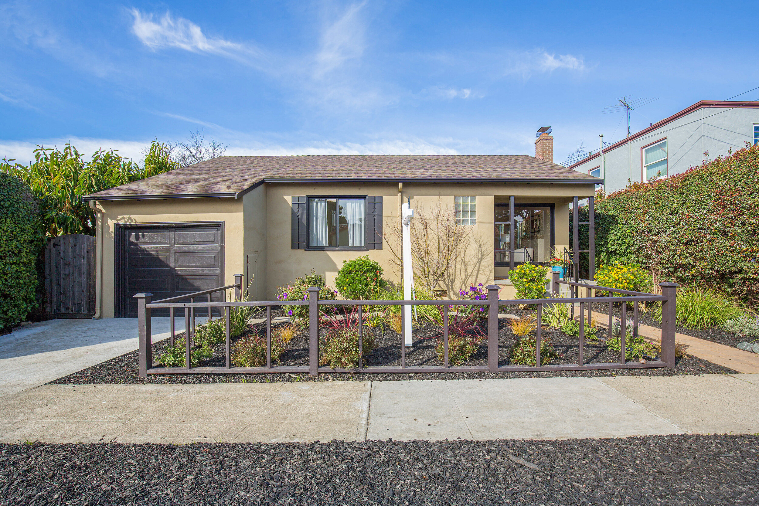 7203 A St, El Cerrito