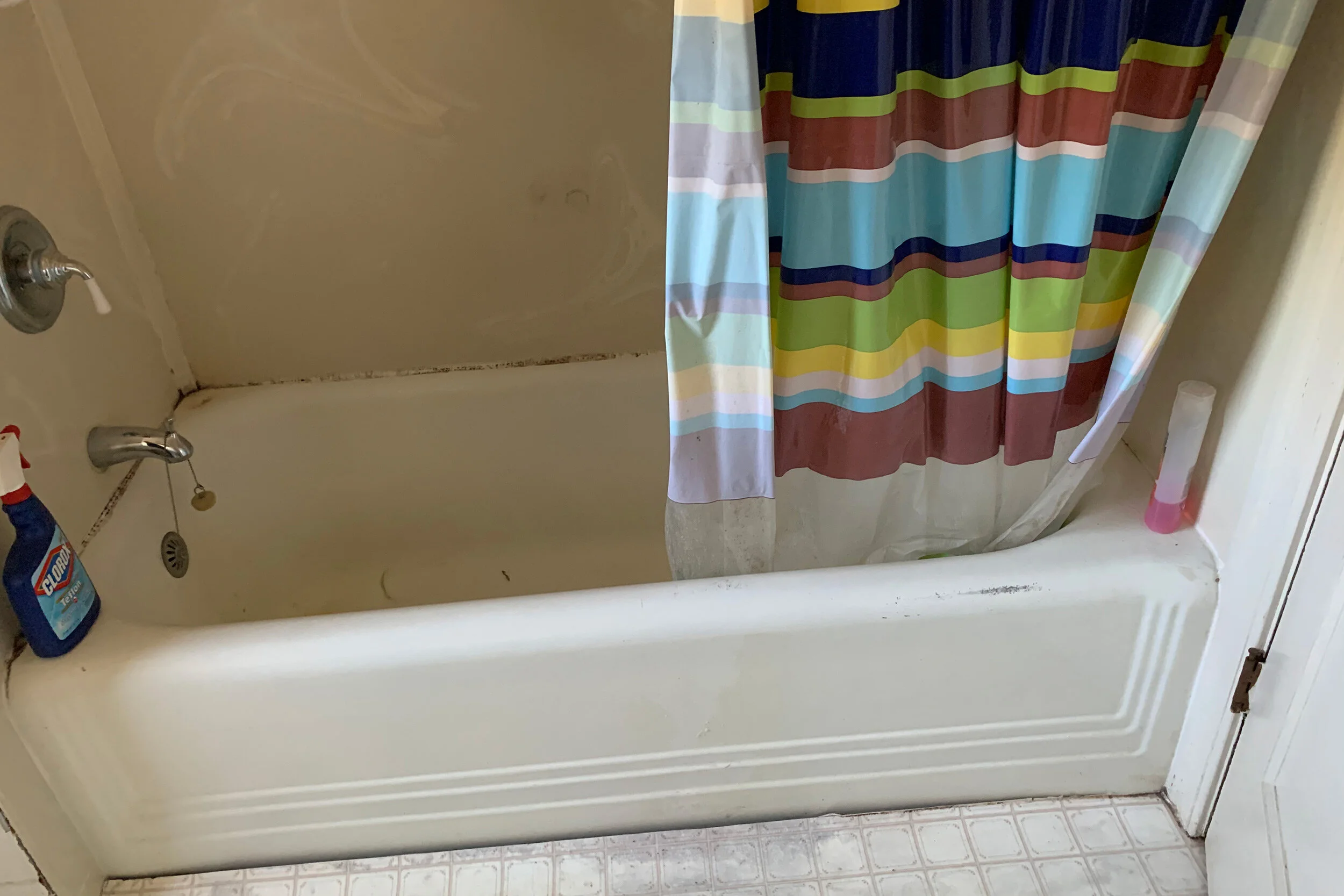 642Richmond_bath2b.jpg