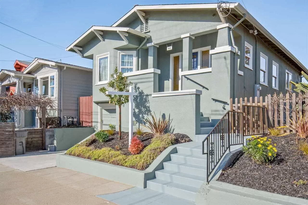 868 43rd St, Oakland