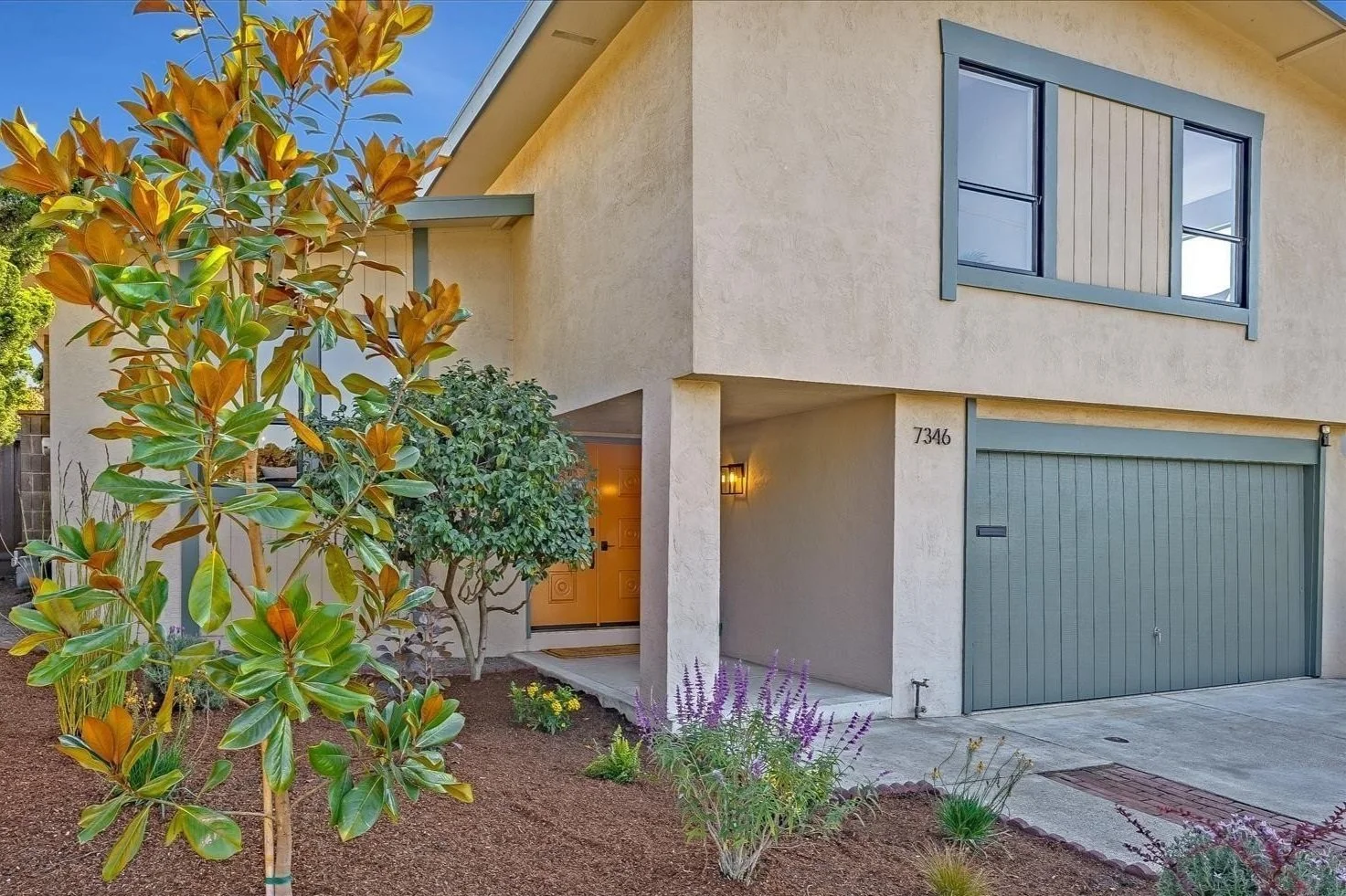 7346 Schmidt Ln, El Cerrito