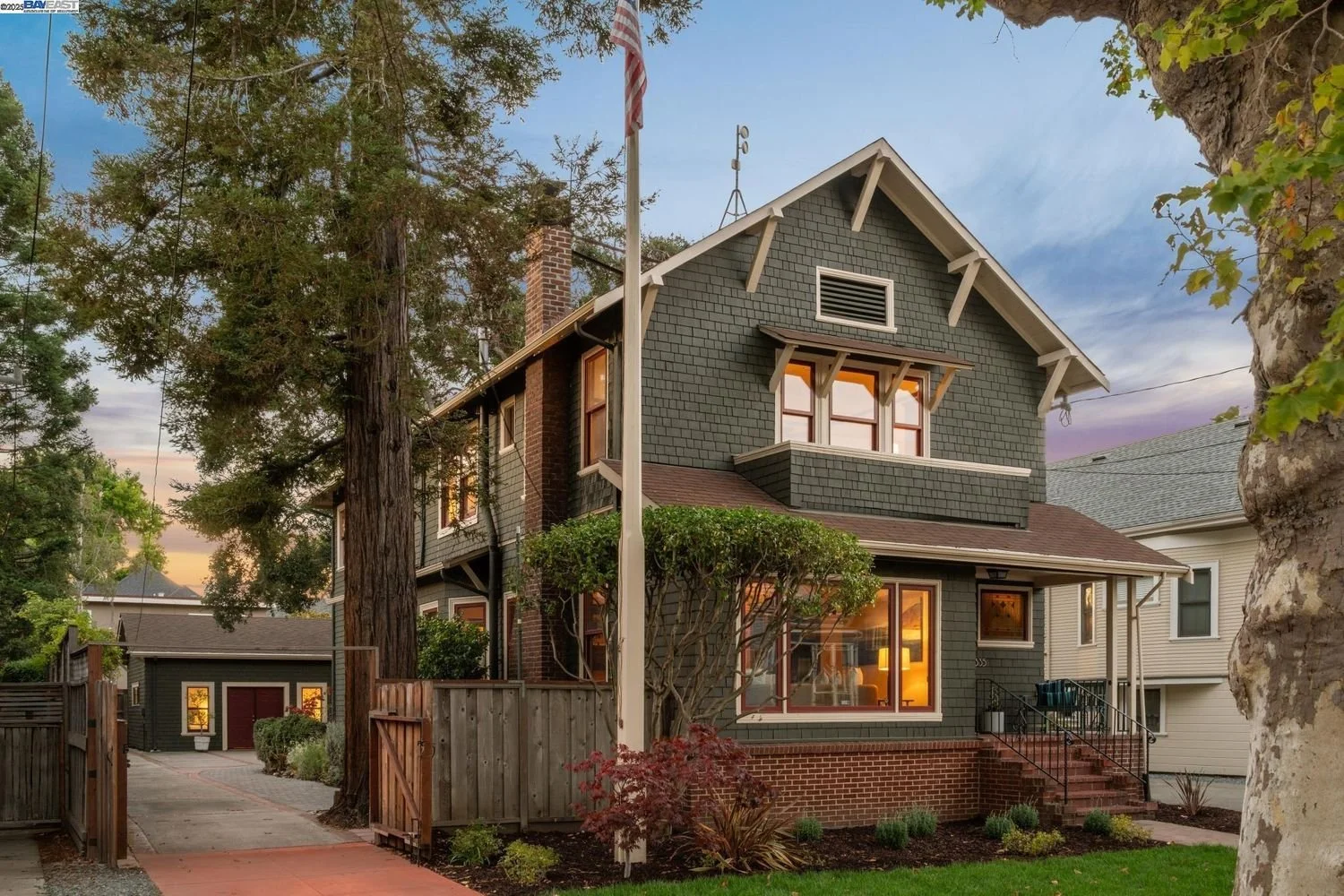1335 Grove St, Alameda