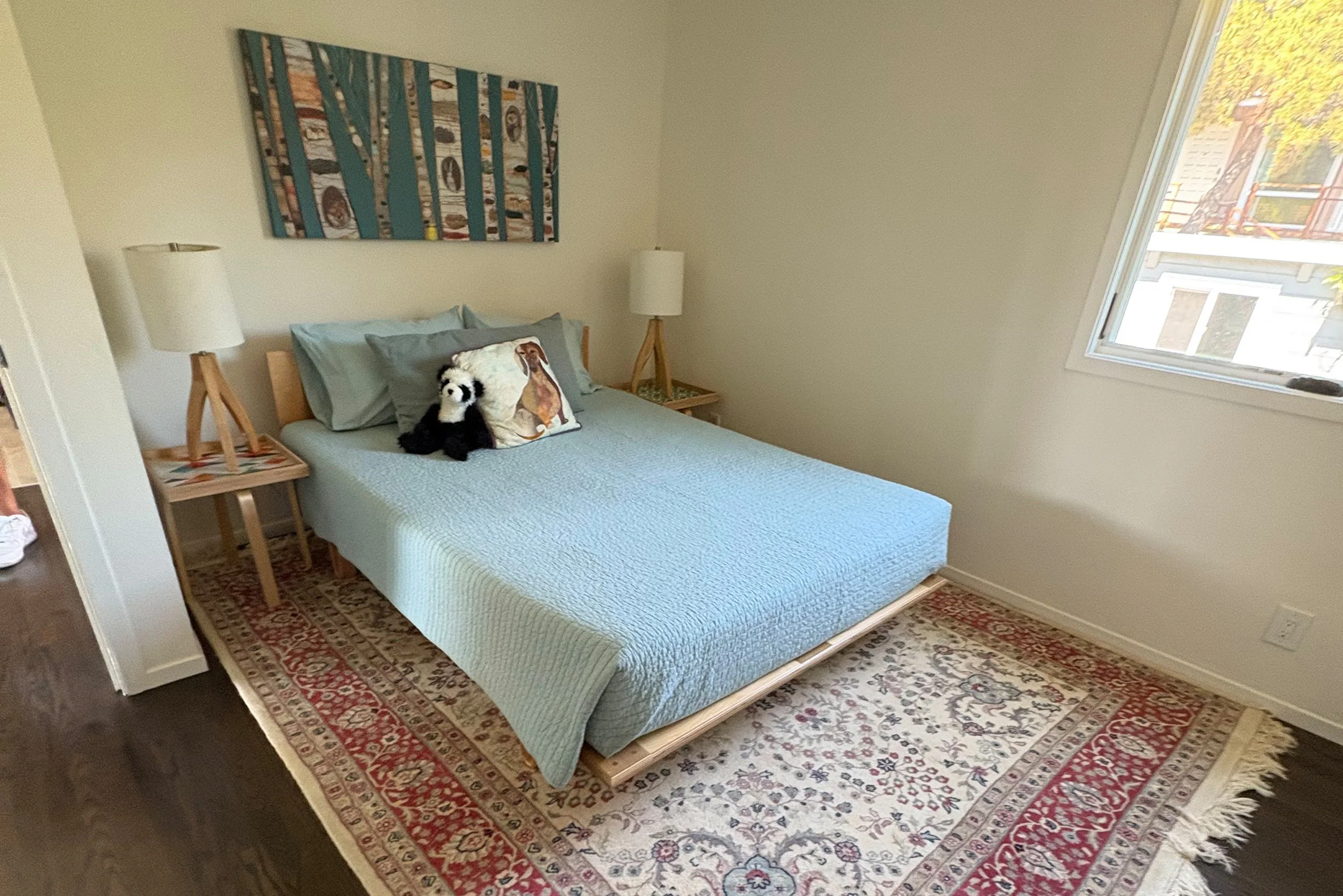 1000Navellier_bdrm1.jpg