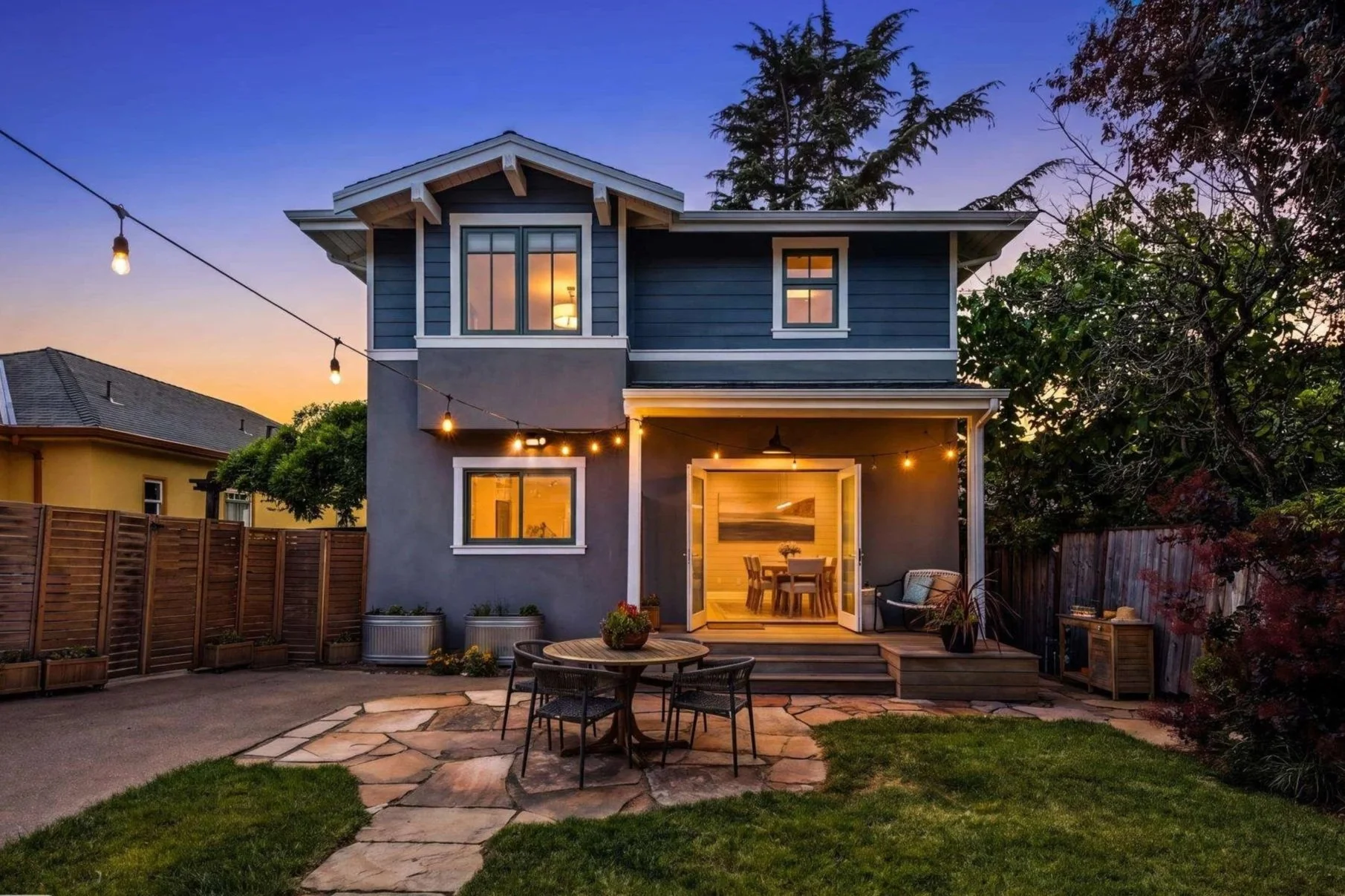 949 Ordway St, Albany