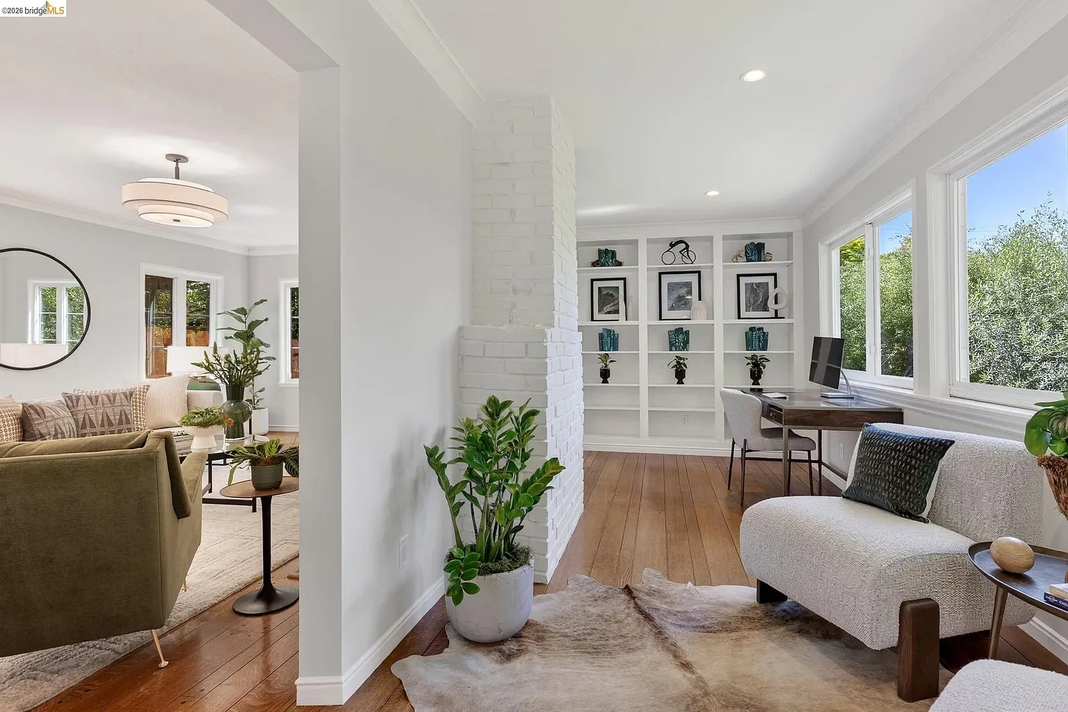 5283 Harbord Dr, Oakland