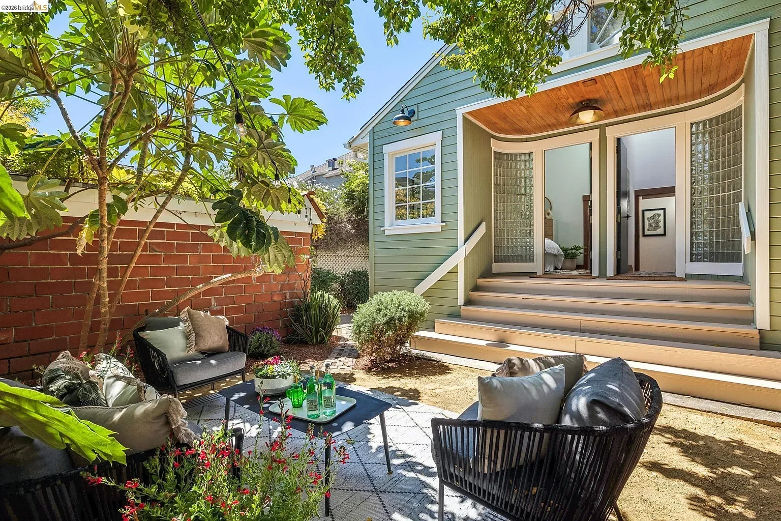 2435 Valley St, Berkeley