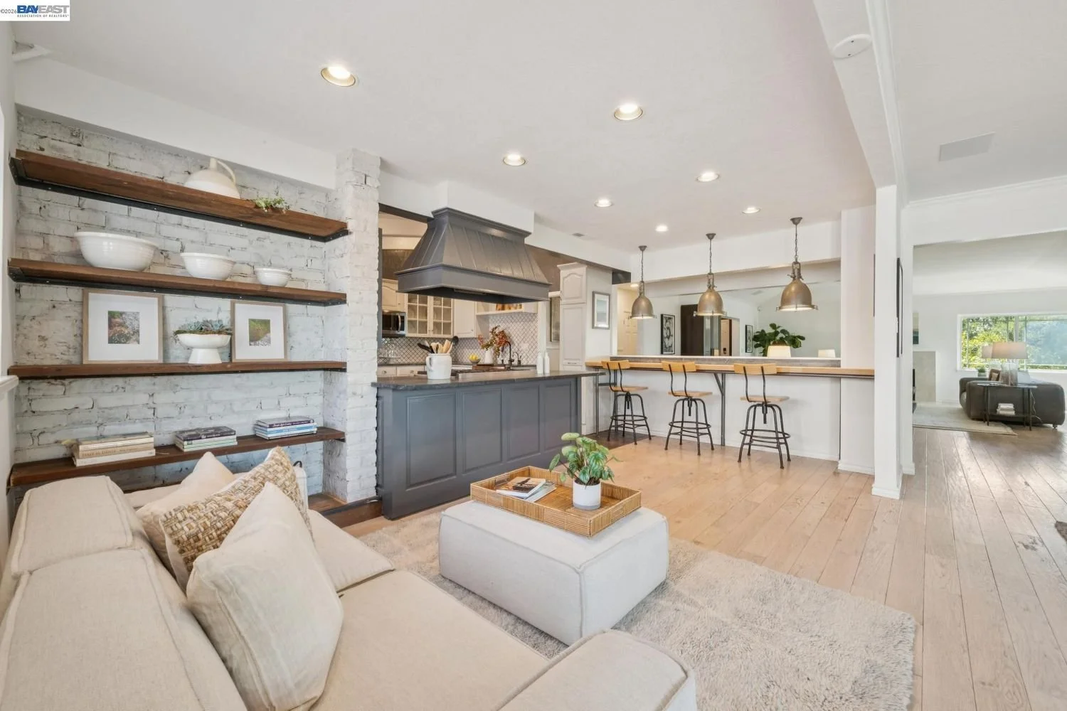 6427 Ascot Dr, Oakland