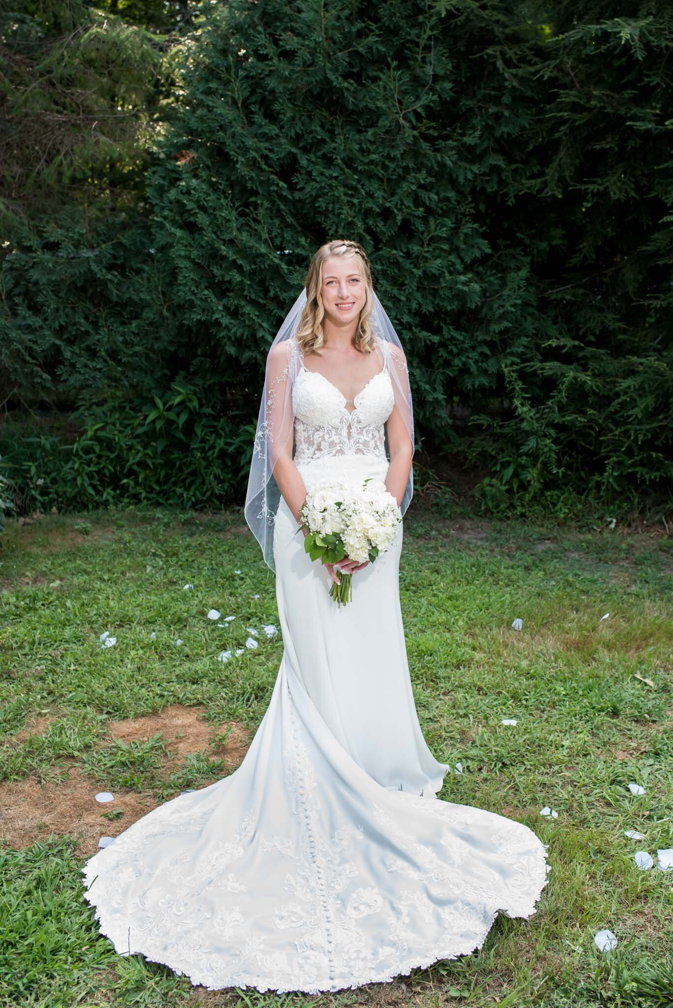 Maureen Russell Photography- Backyard Wedding in Massachusetts-29.jpg
