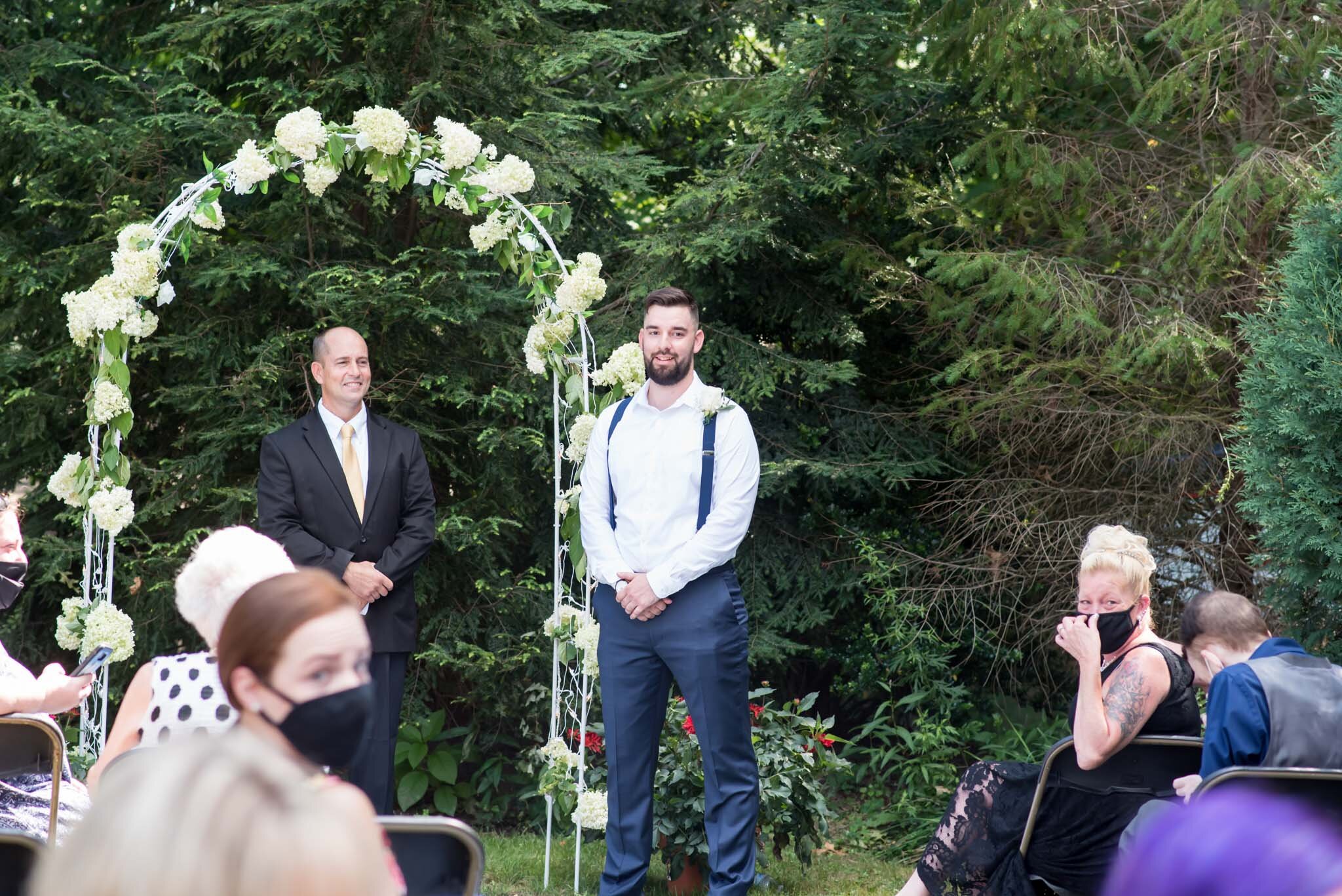 Maureen Russell Photography- Backyard Wedding in Massachusetts-33.jpg