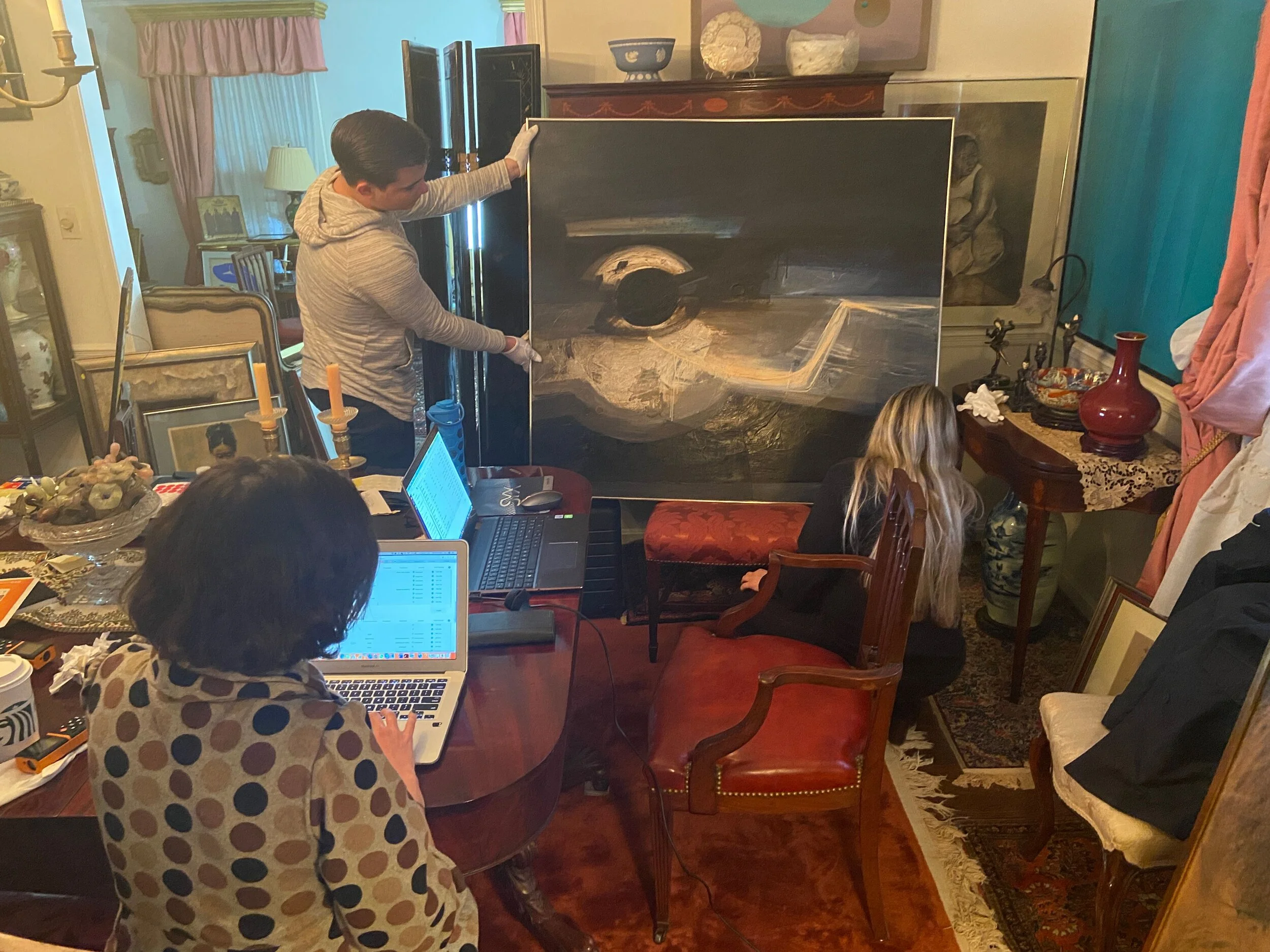 Valia Garzon Art Services