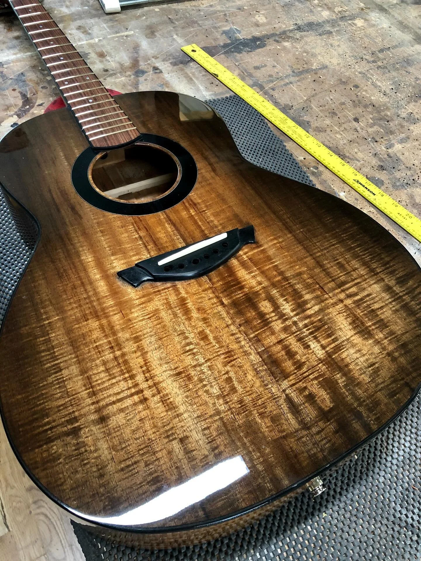 Full koa body!