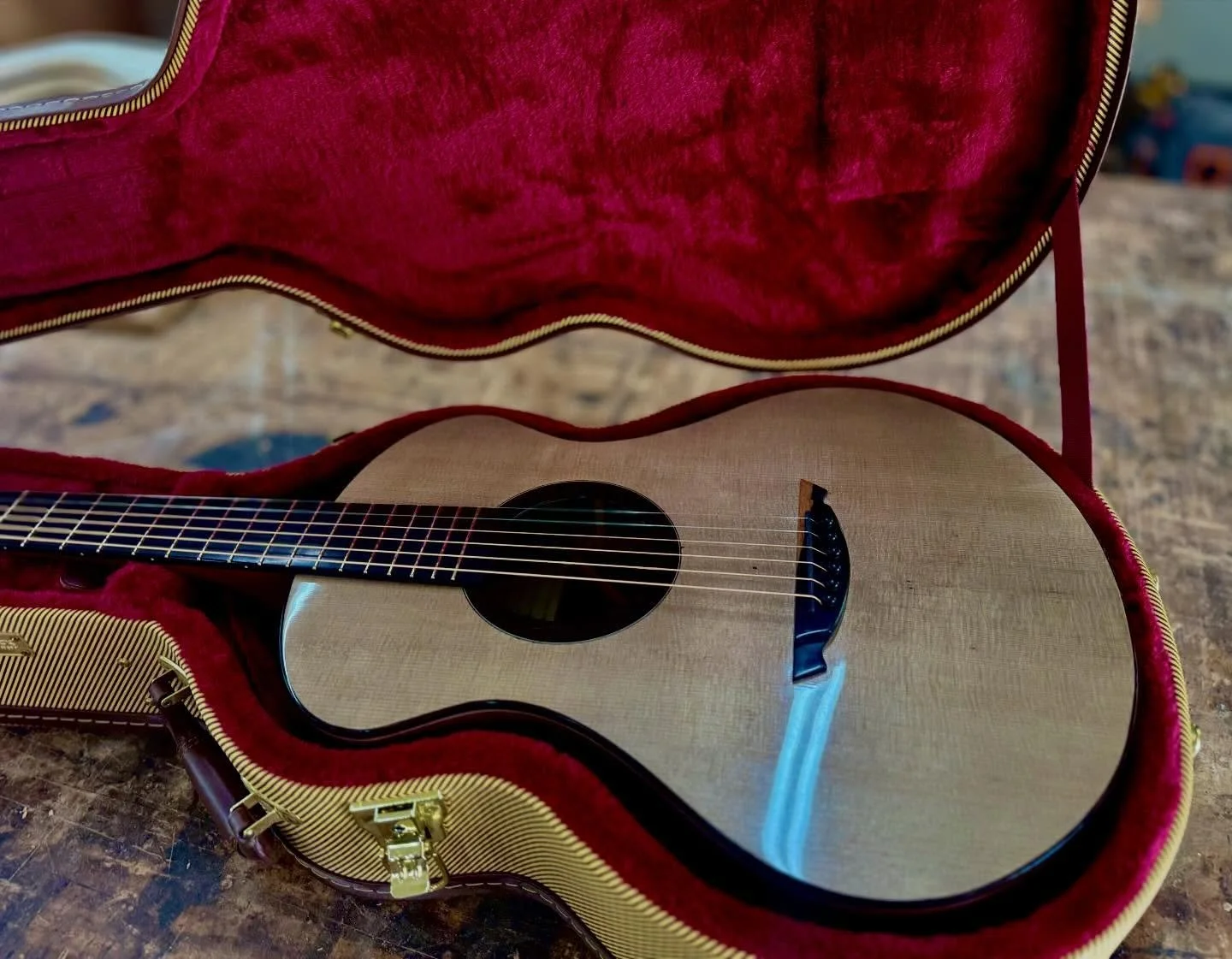 New Belle ready to go! #guitar #acousticguitar #luthier #handmade #nwa