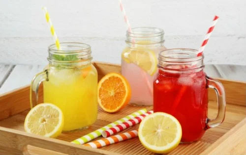 9-Easy-To-Make-Refreshing-Drinks-For-Summer1.jpg