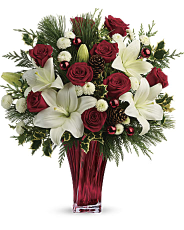 Teleflora'sWondrousWinterBouquetPM.jpeg