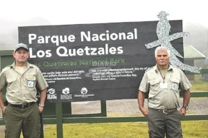 (L-R) Administrator Oscar and park guard Elvin of PNLQ