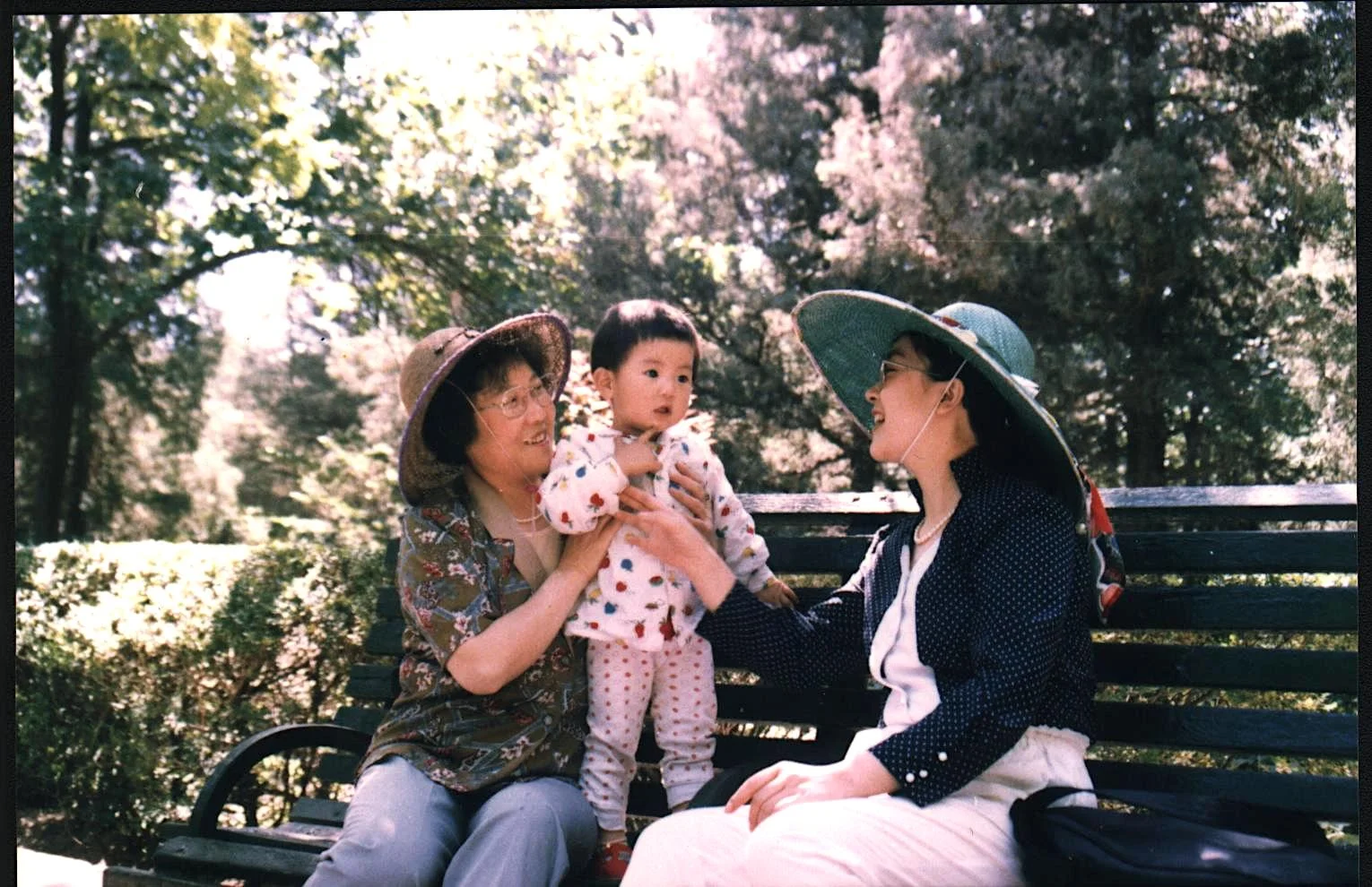 遠方的思念—一個年輕媽媽的真實故事