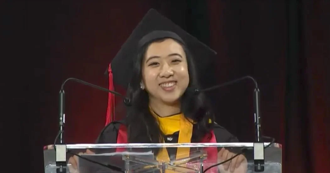 Yang Shuping speaking at the University of Maryland's commencement exercises.