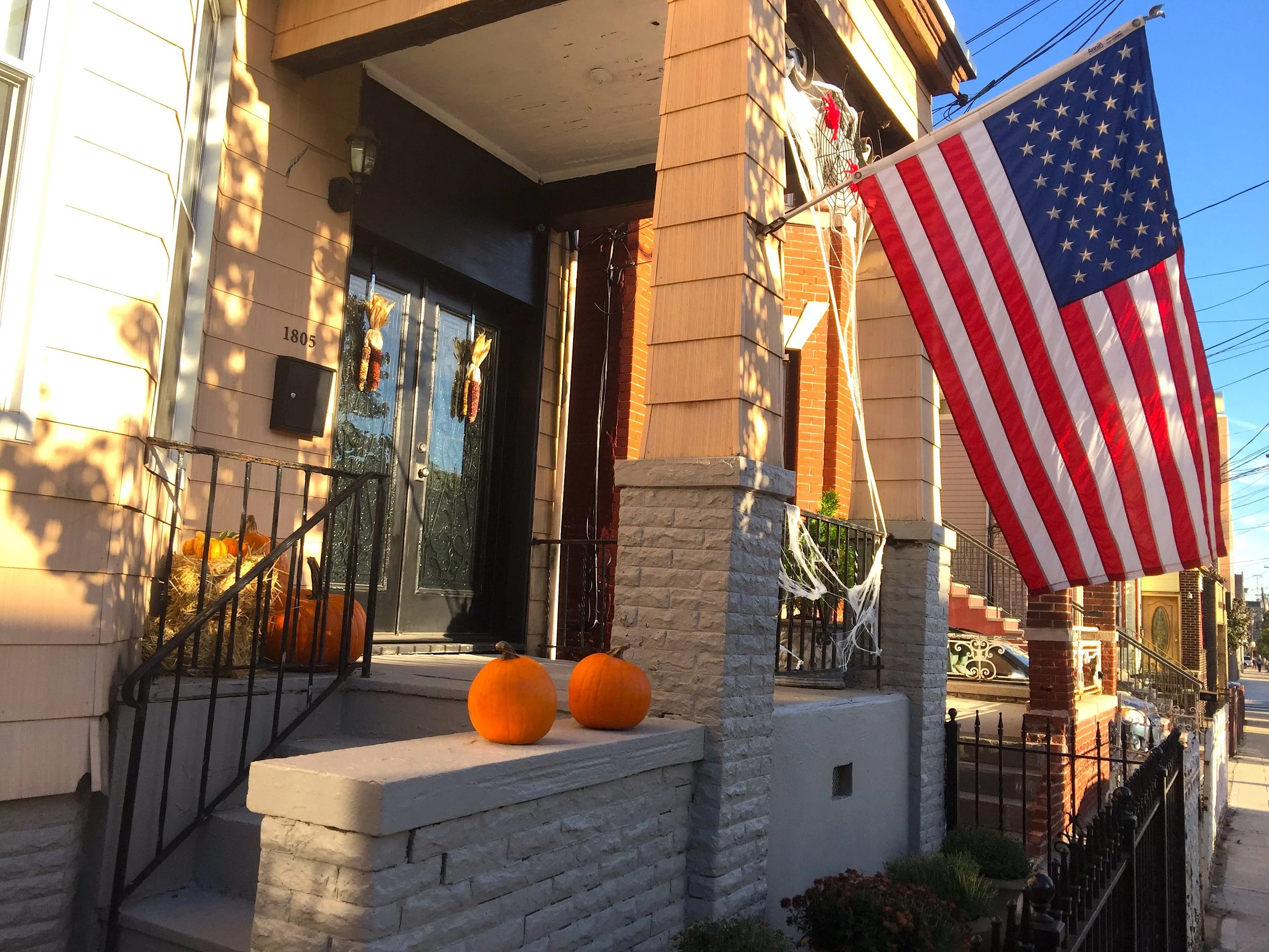 Halloween at a Patriotic Family 愛國人家的万聖節