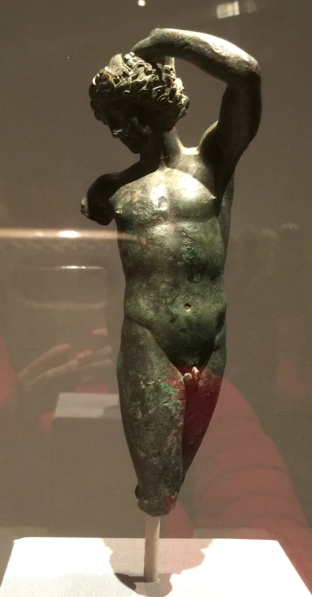 Youth Dancing 希臘青銅雕像《跳舞的青年》