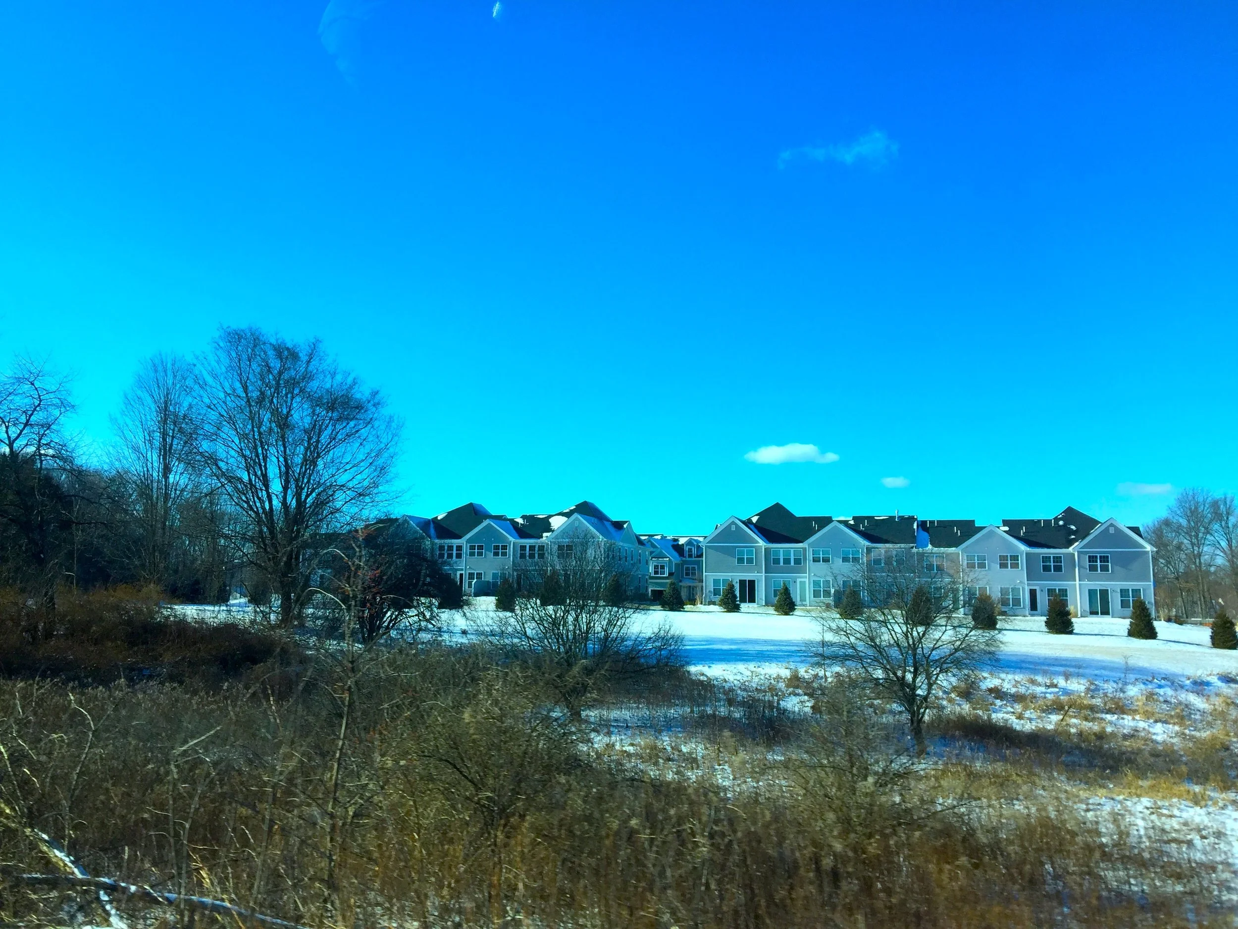 Home after Snow 雪中家園