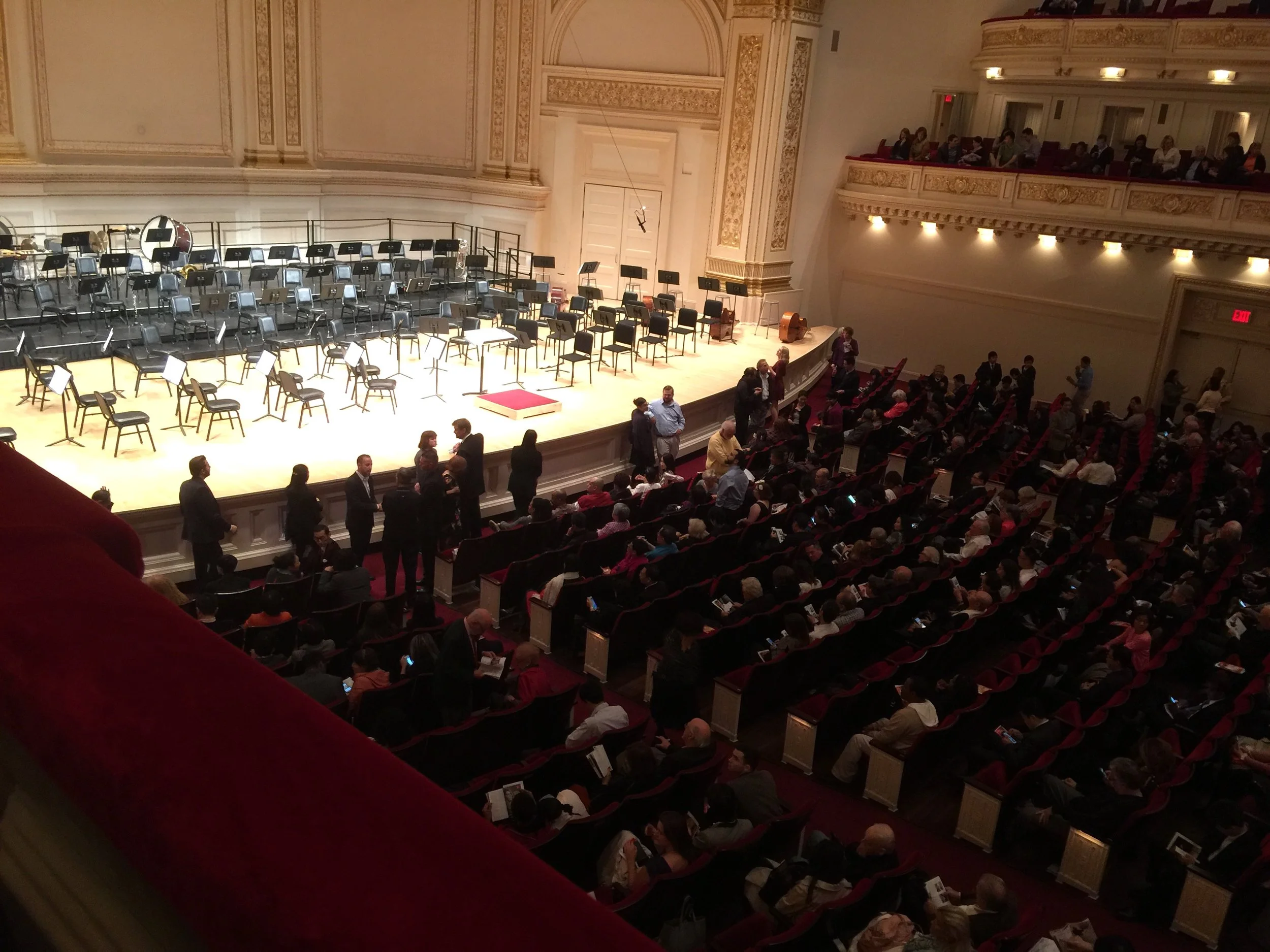  Waiting for Shen Yun 等待神韻