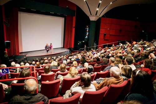 Jennifer Zeng at the panel discussion after the screening of the movie “Free China” at the Tel Aviv Cinematheque.